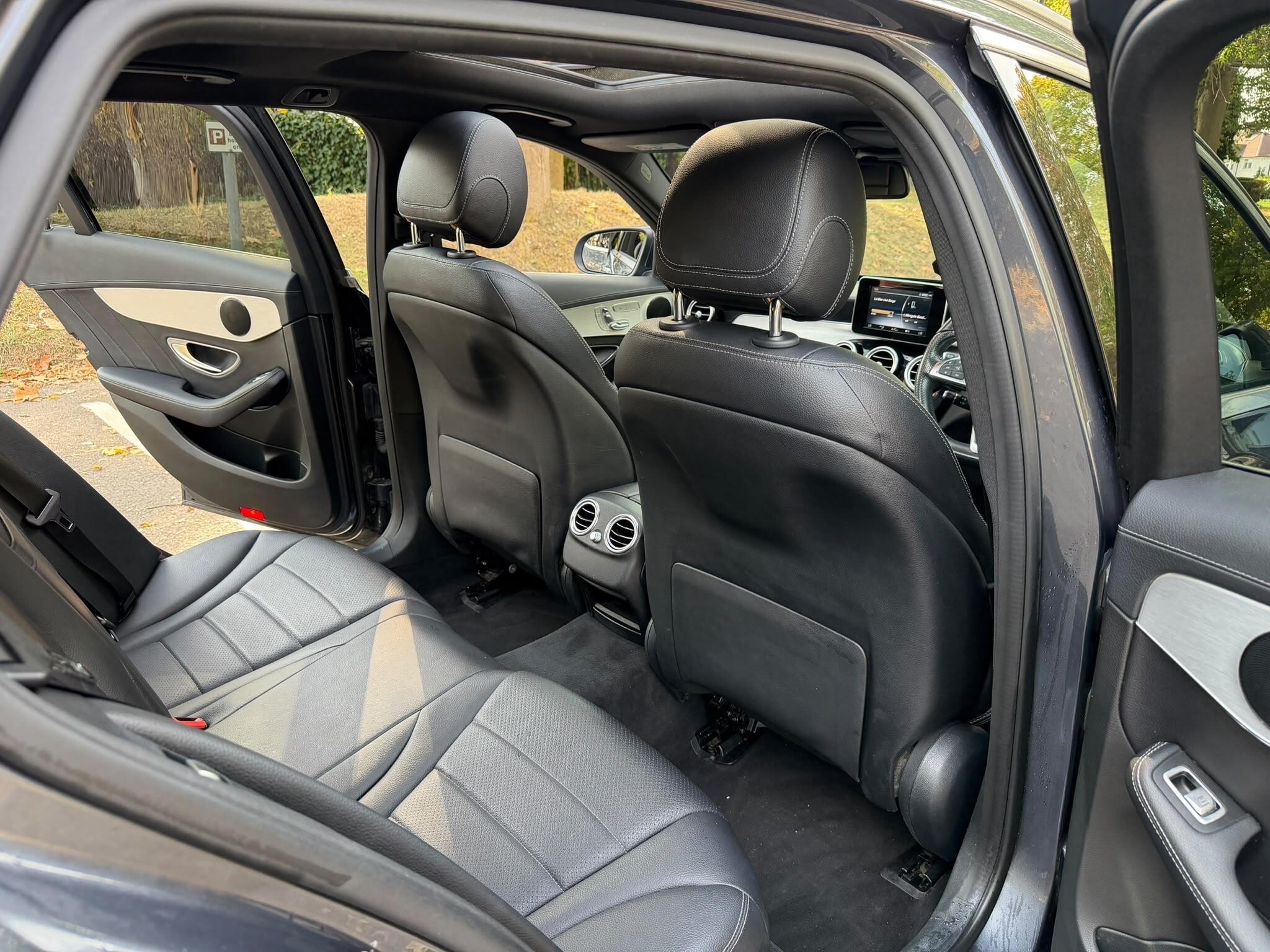 Mercedes-Benz C-Class view 14
