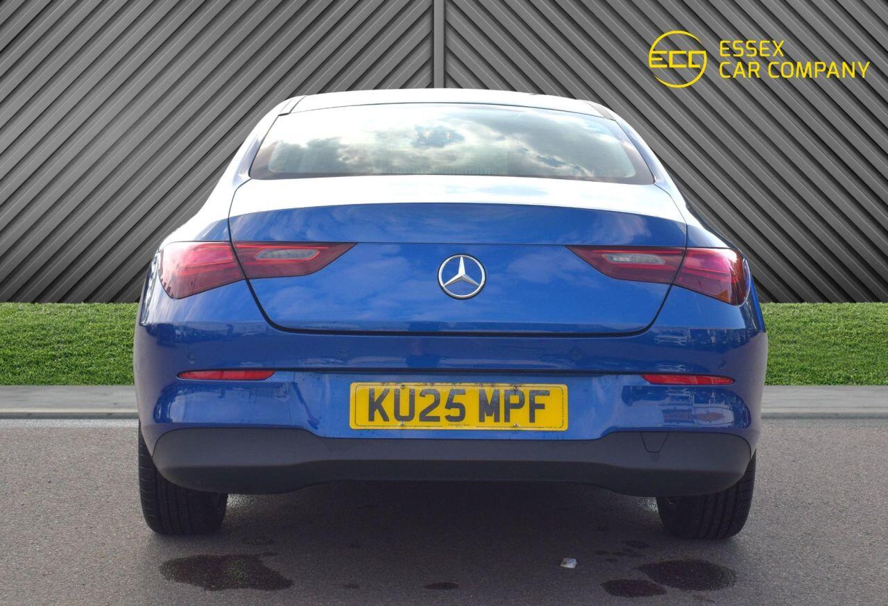 Mercedes-Benz Cla view 11
