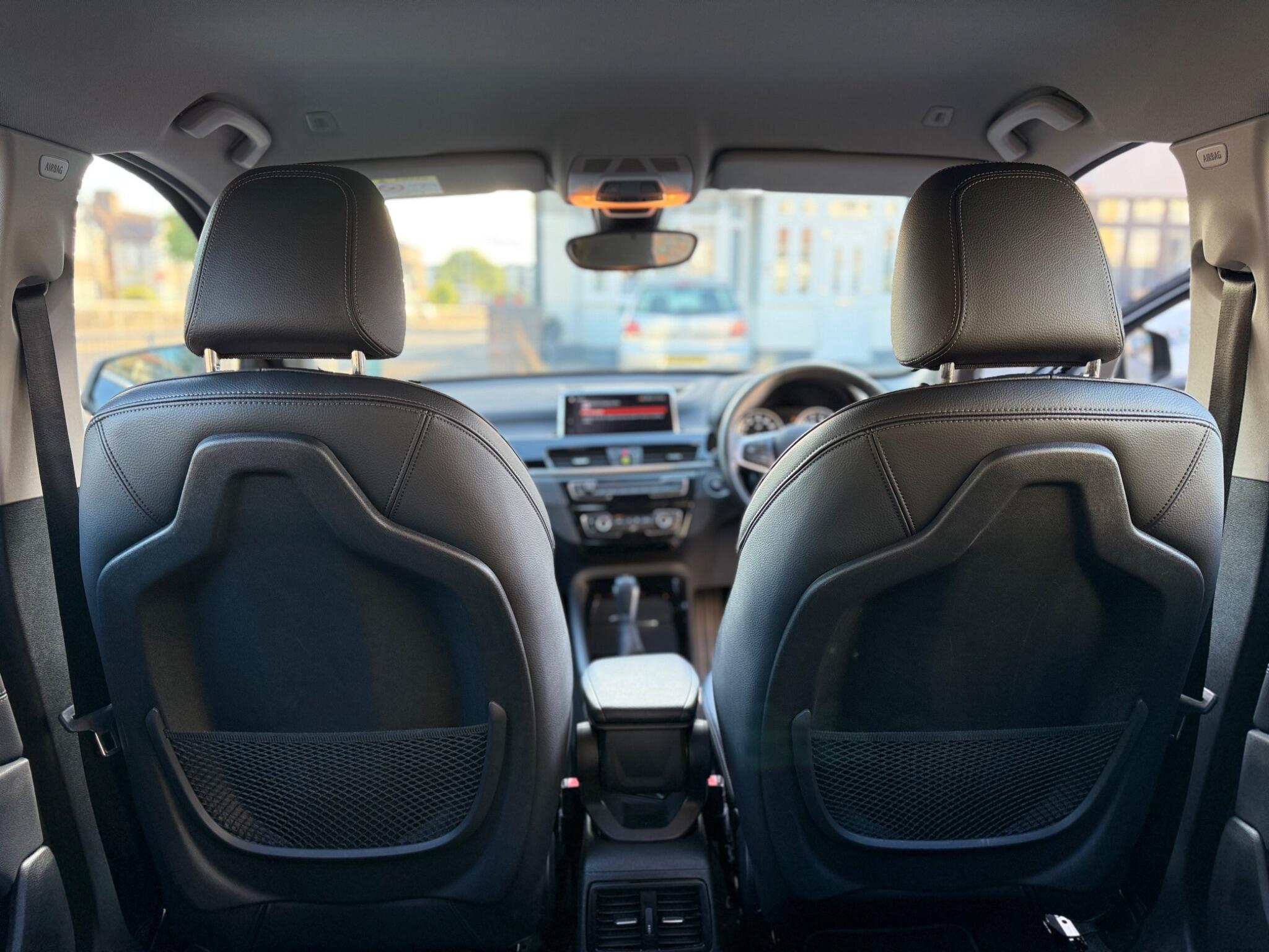 BMW X1 view 11