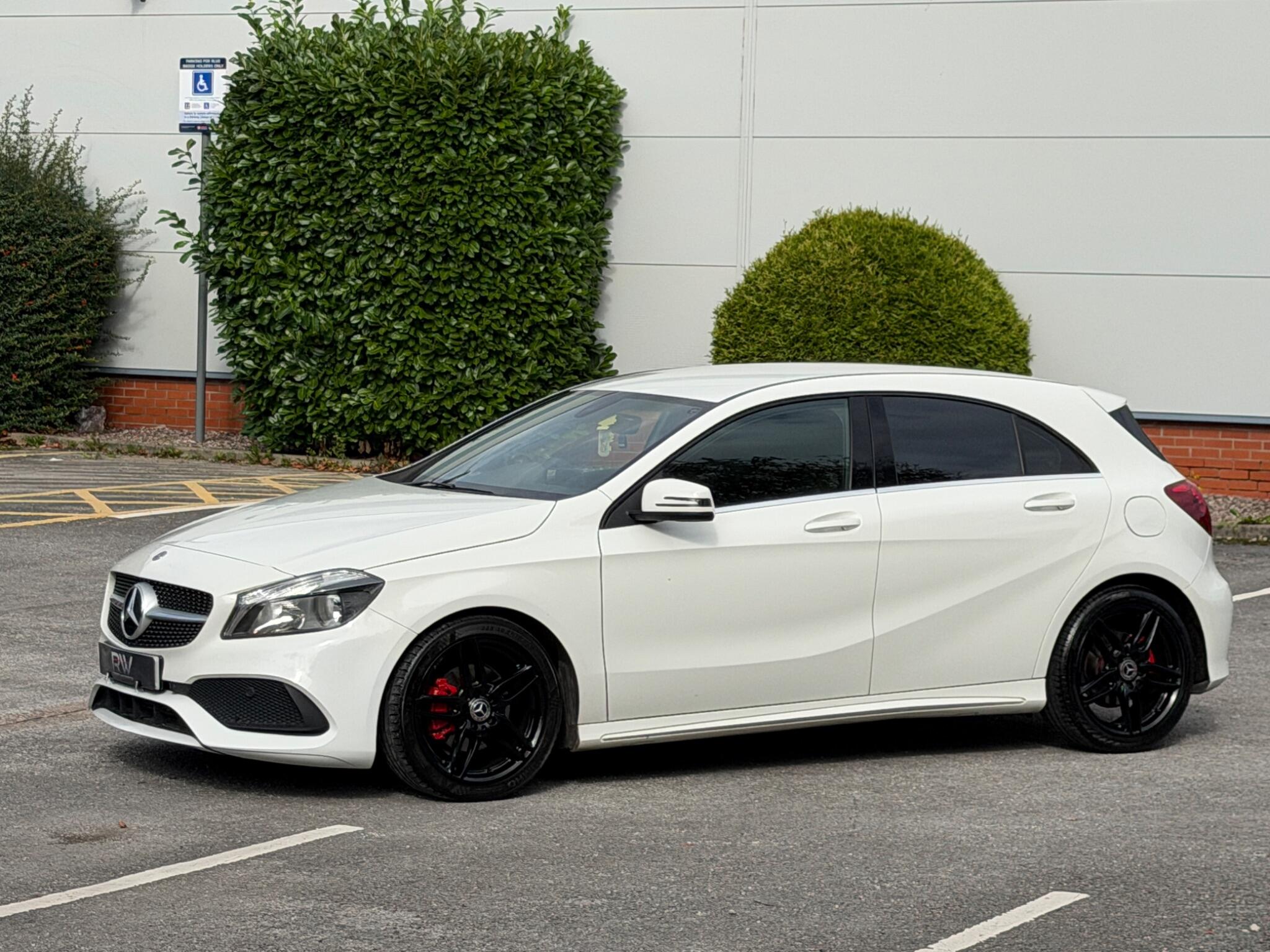 Mercedes-Benz A Class view 32