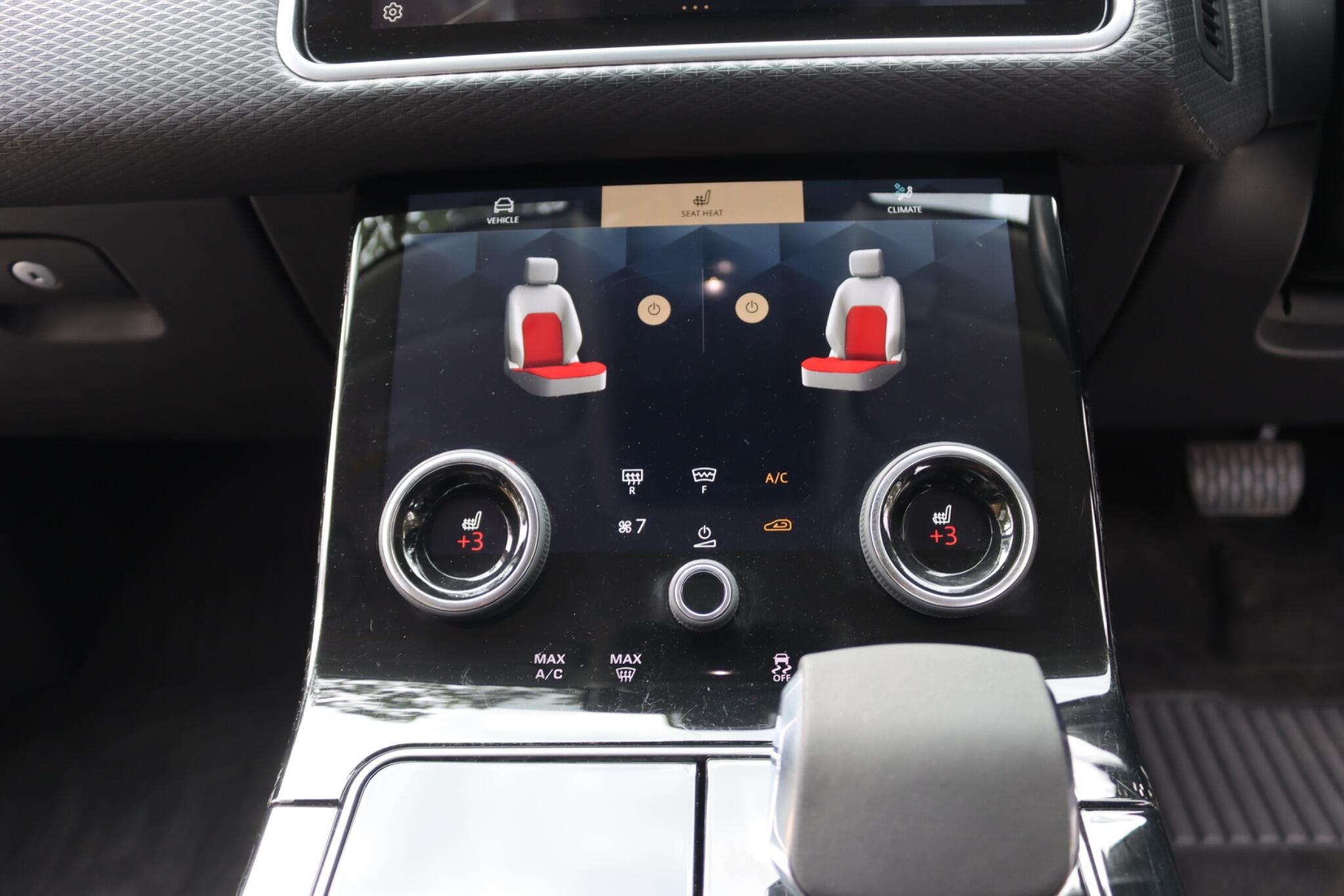 Land Rover Range Rover Velar view 42