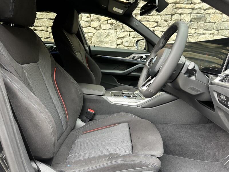 BMW i4 view 12