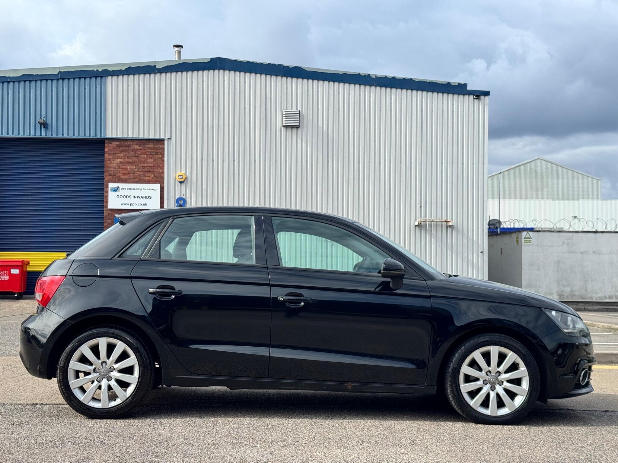 Audi A1 view 18
