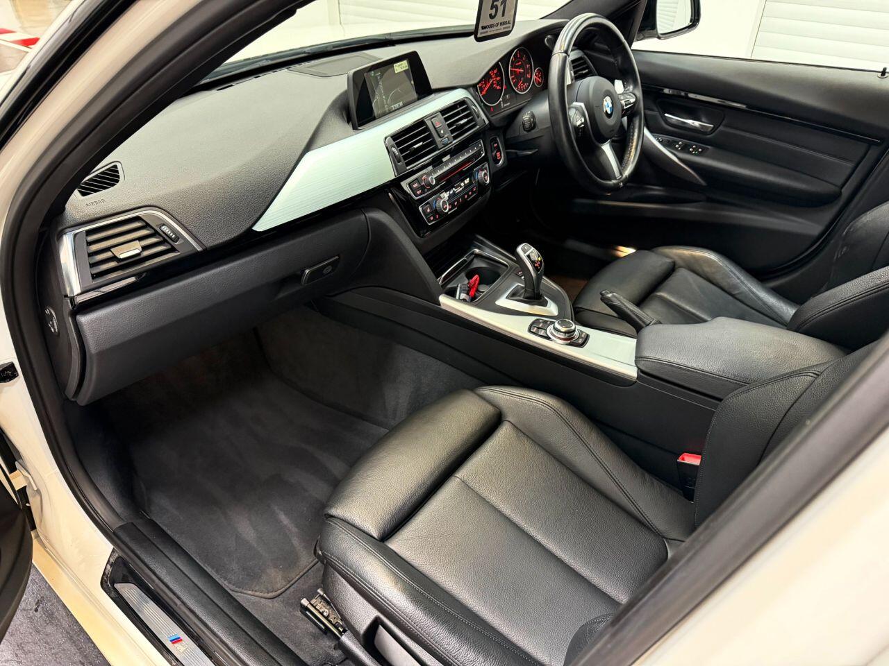 BMW 3 Series view 19