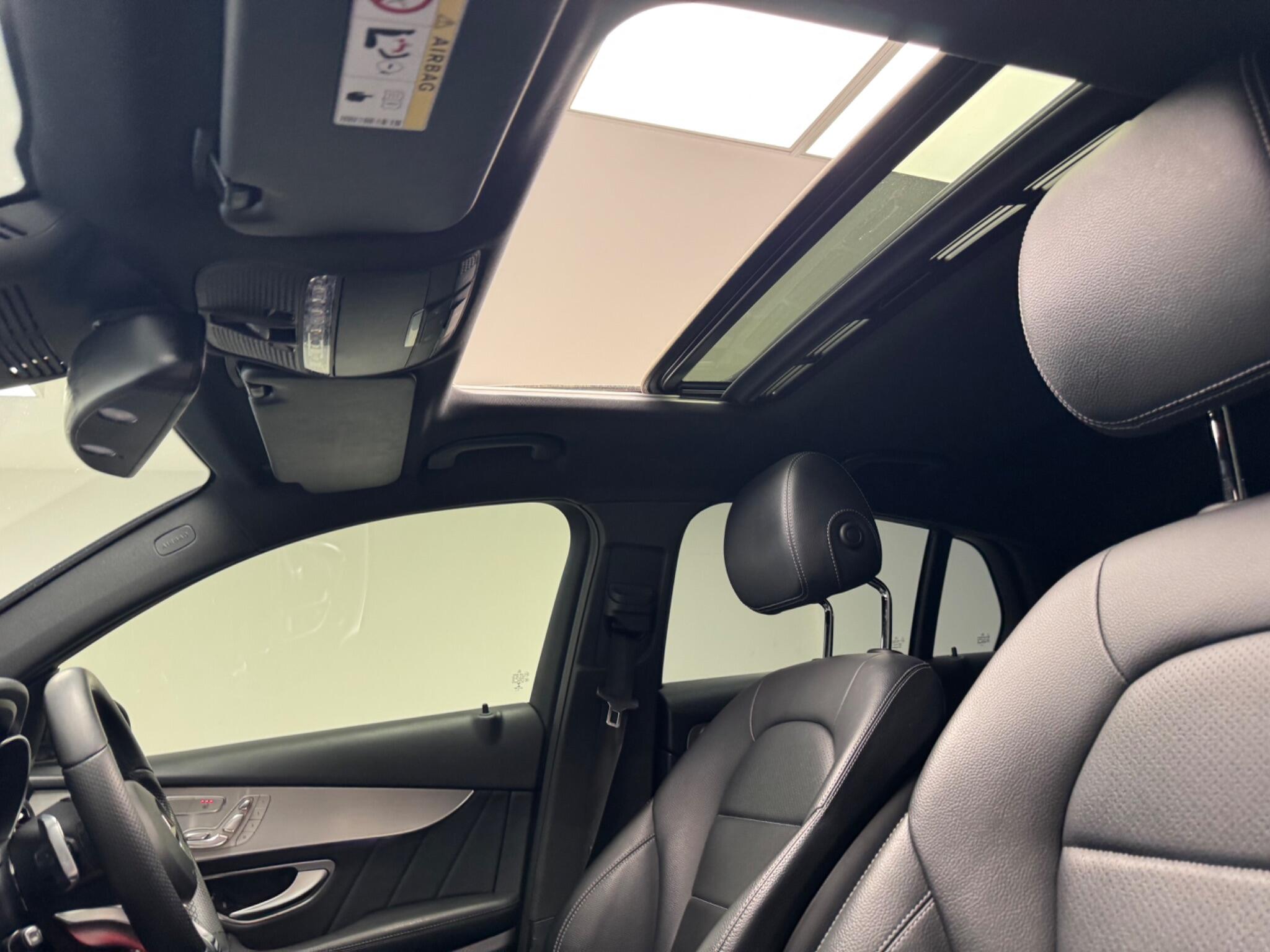 Mercedes-Benz GLC view 29