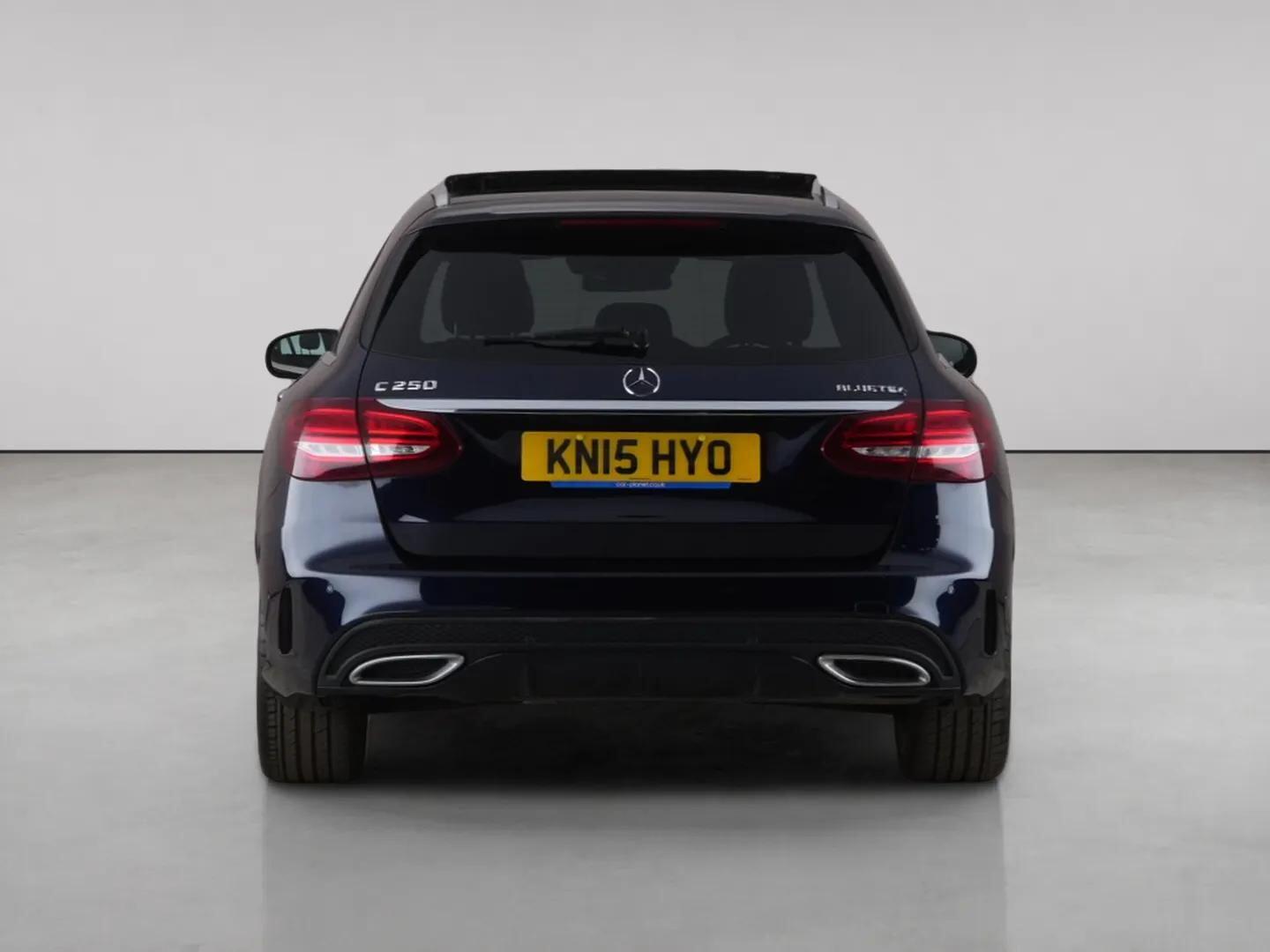 Mercedes-Benz C-Class view 7