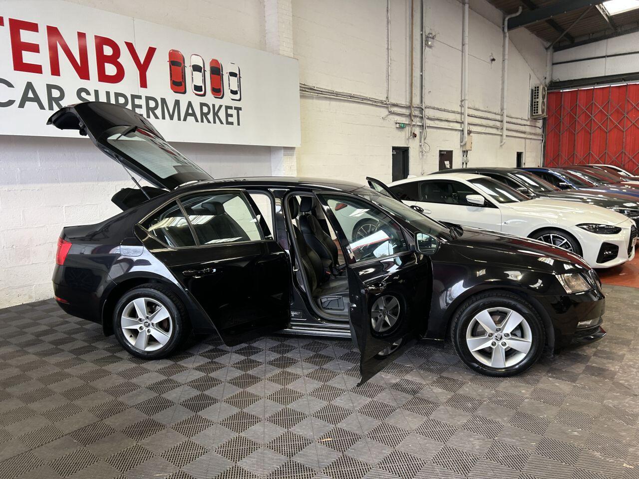 Skoda Octavia view 14