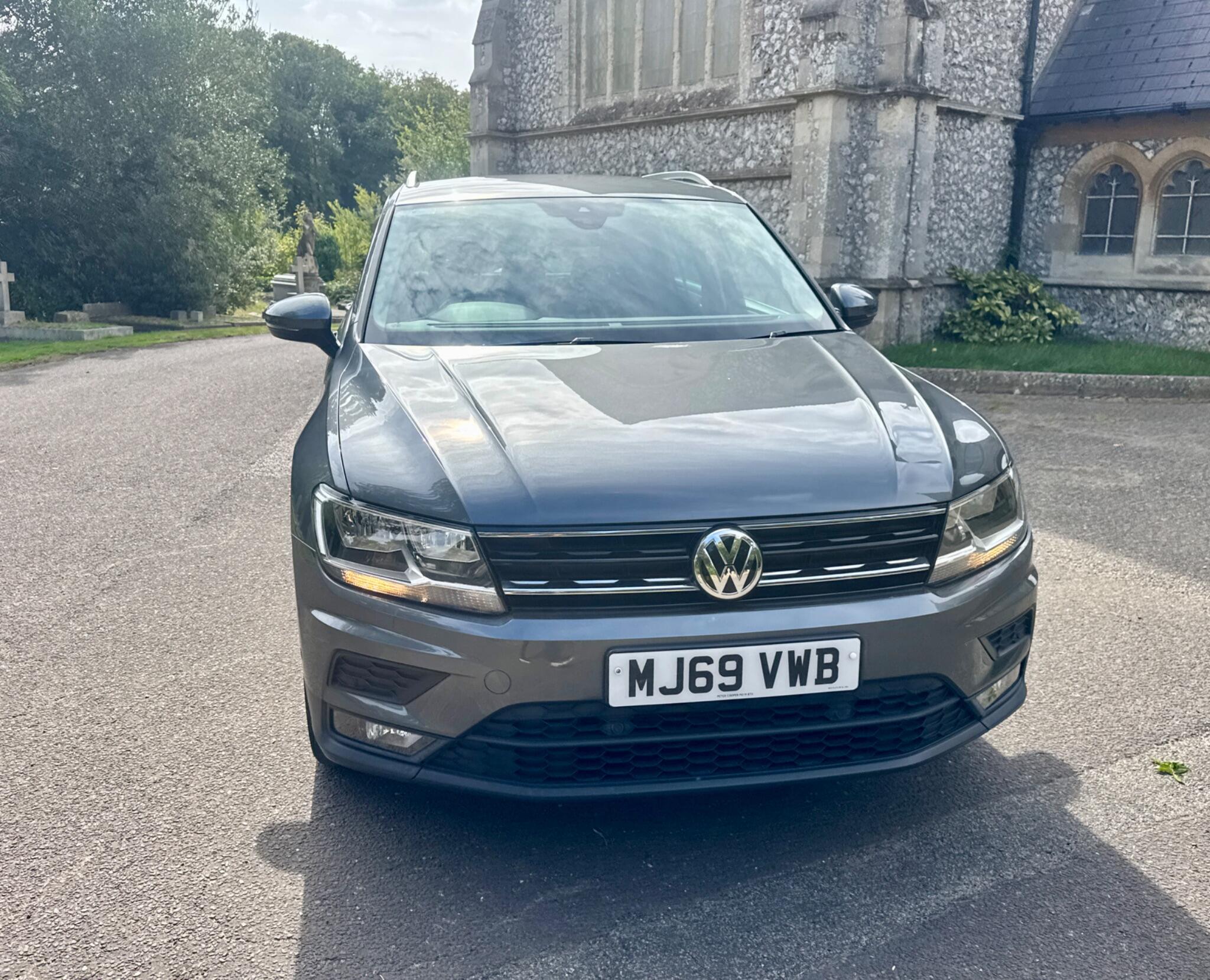 Volkswagen Tiguan view 9