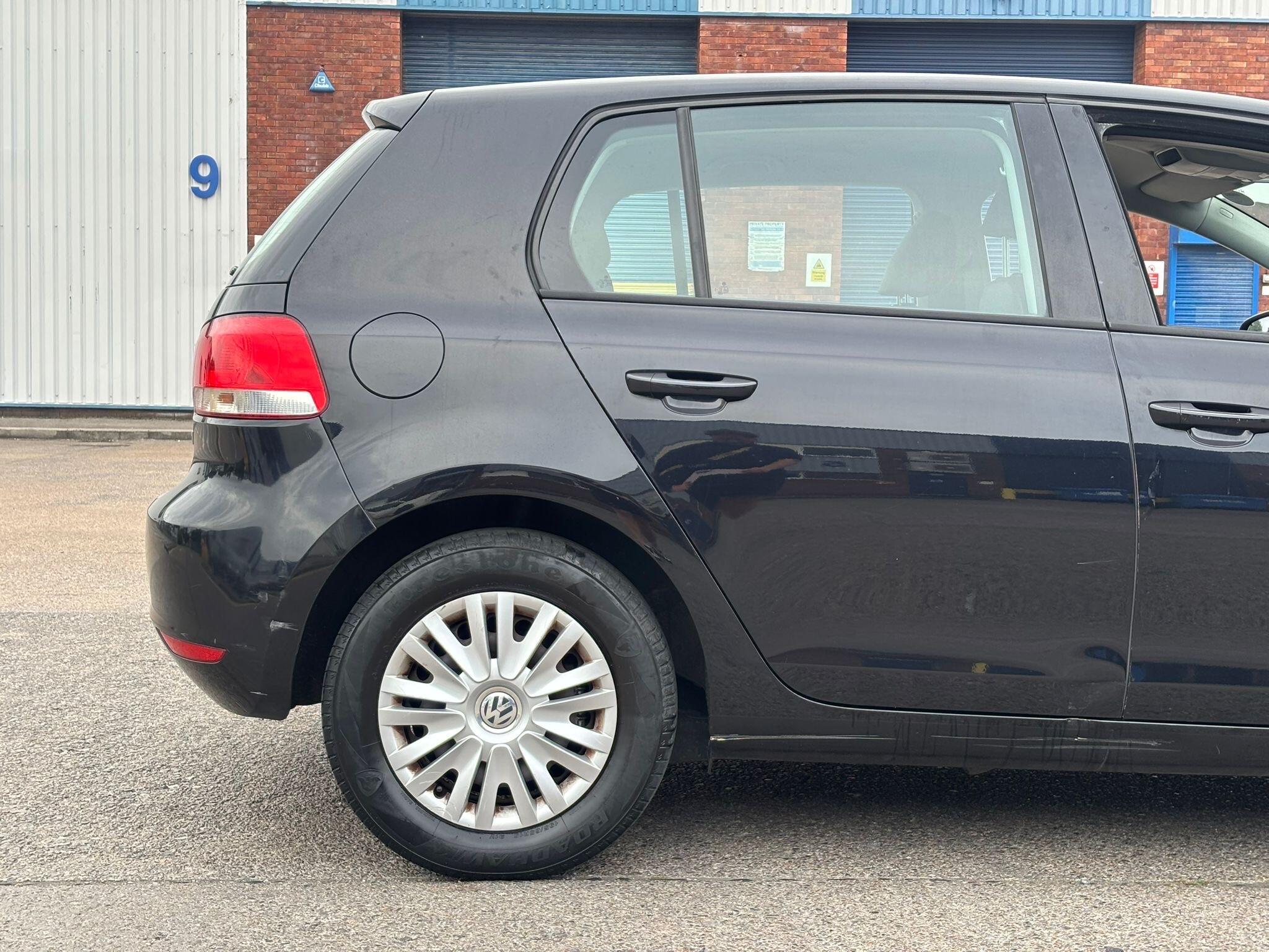 Volkswagen Golf view 48