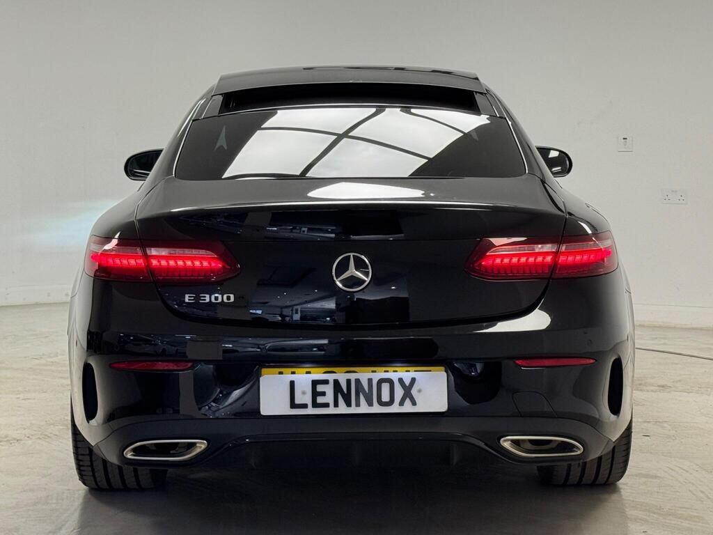 Mercedes-Benz E-Class view 5
