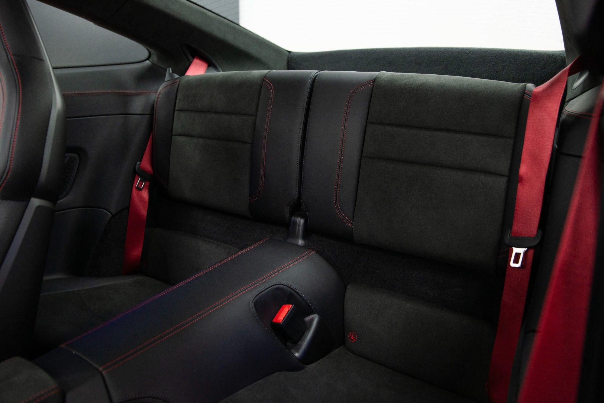 Porsche 911 view 47