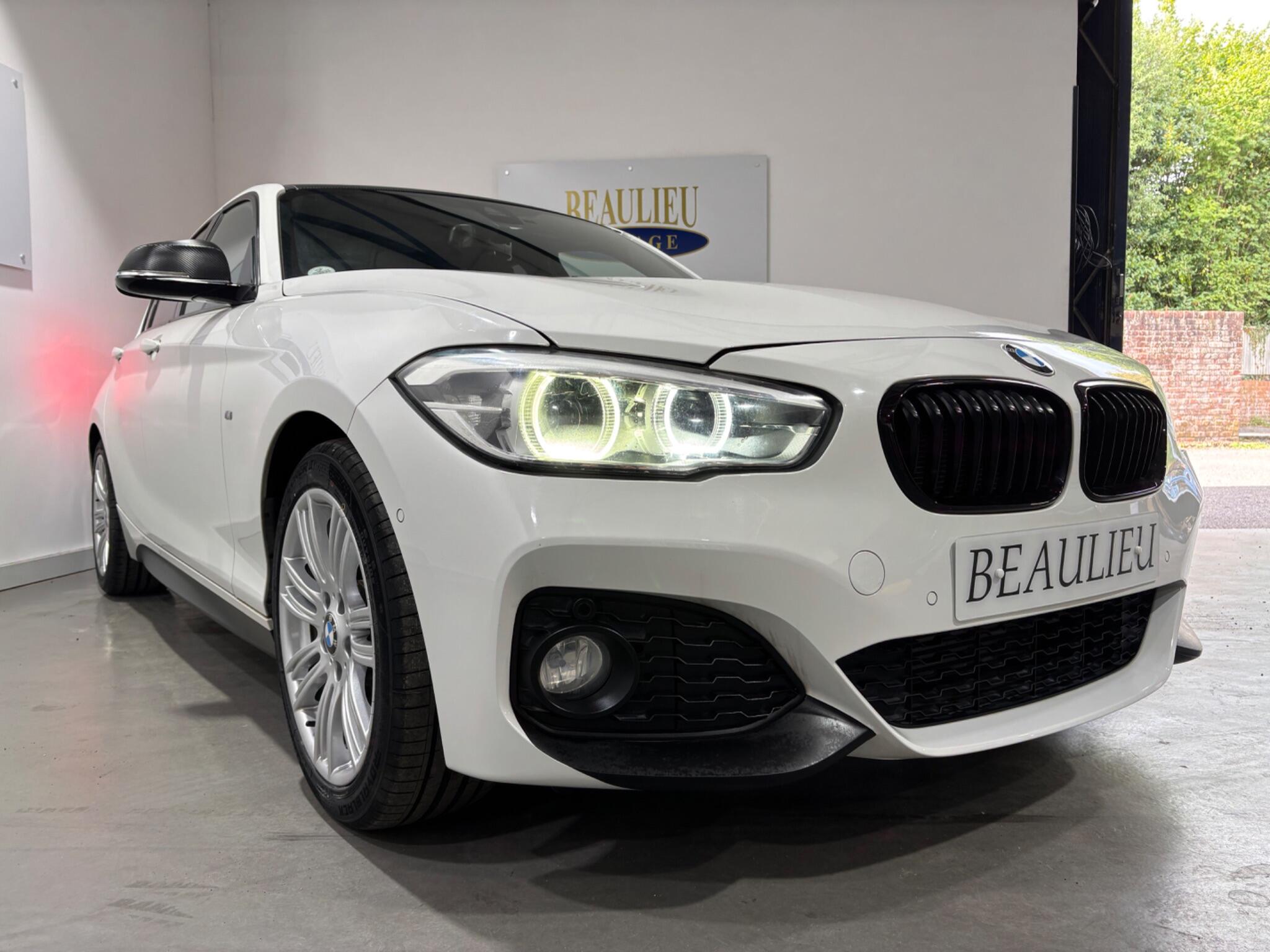 BMW 1 Series view 9