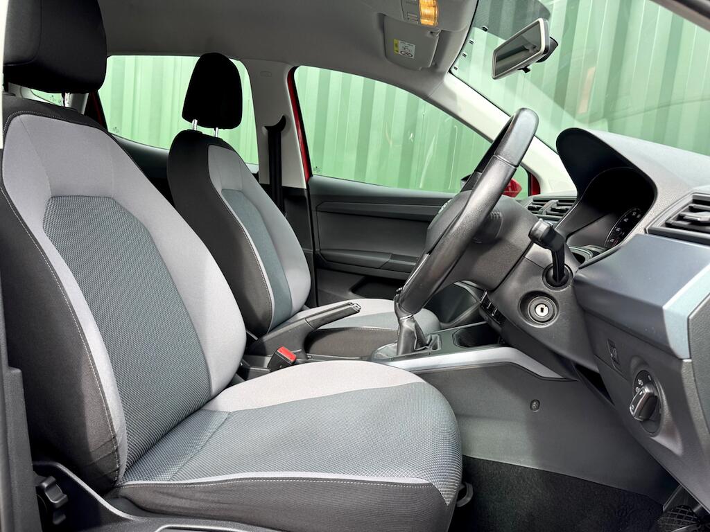 Seat Arona view 21