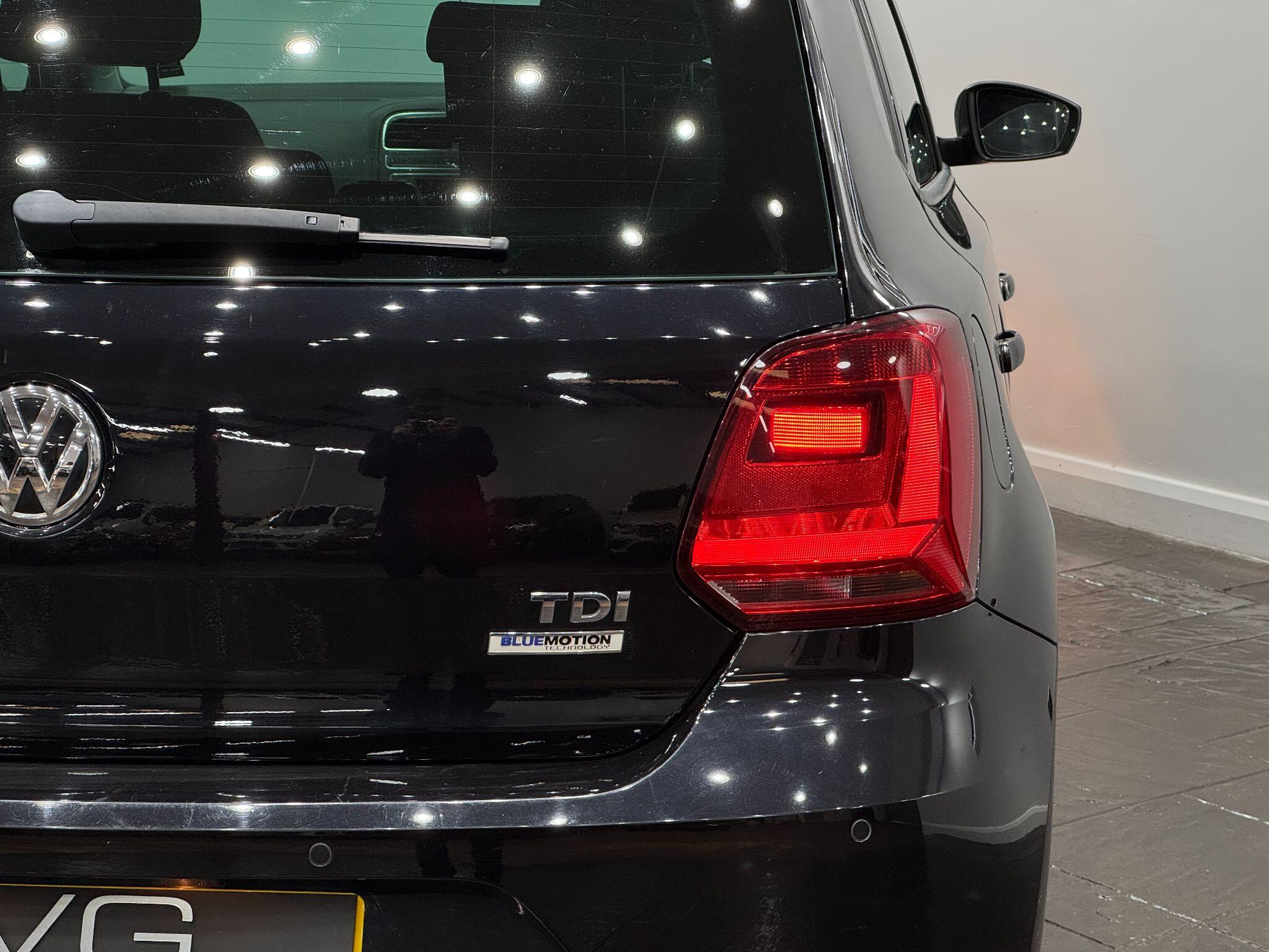 Volkswagen Polo view 24