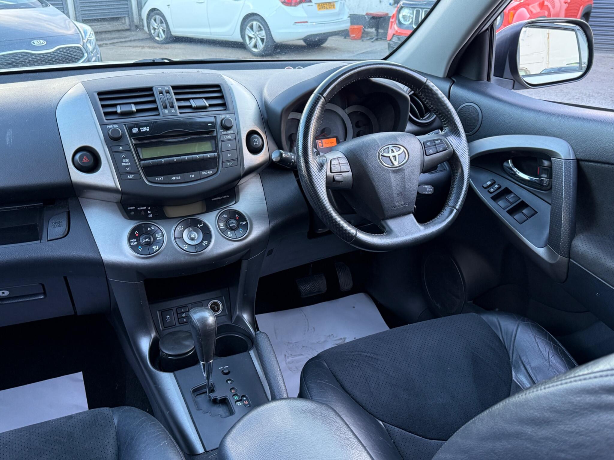 Toyota RAV4 - Image 46