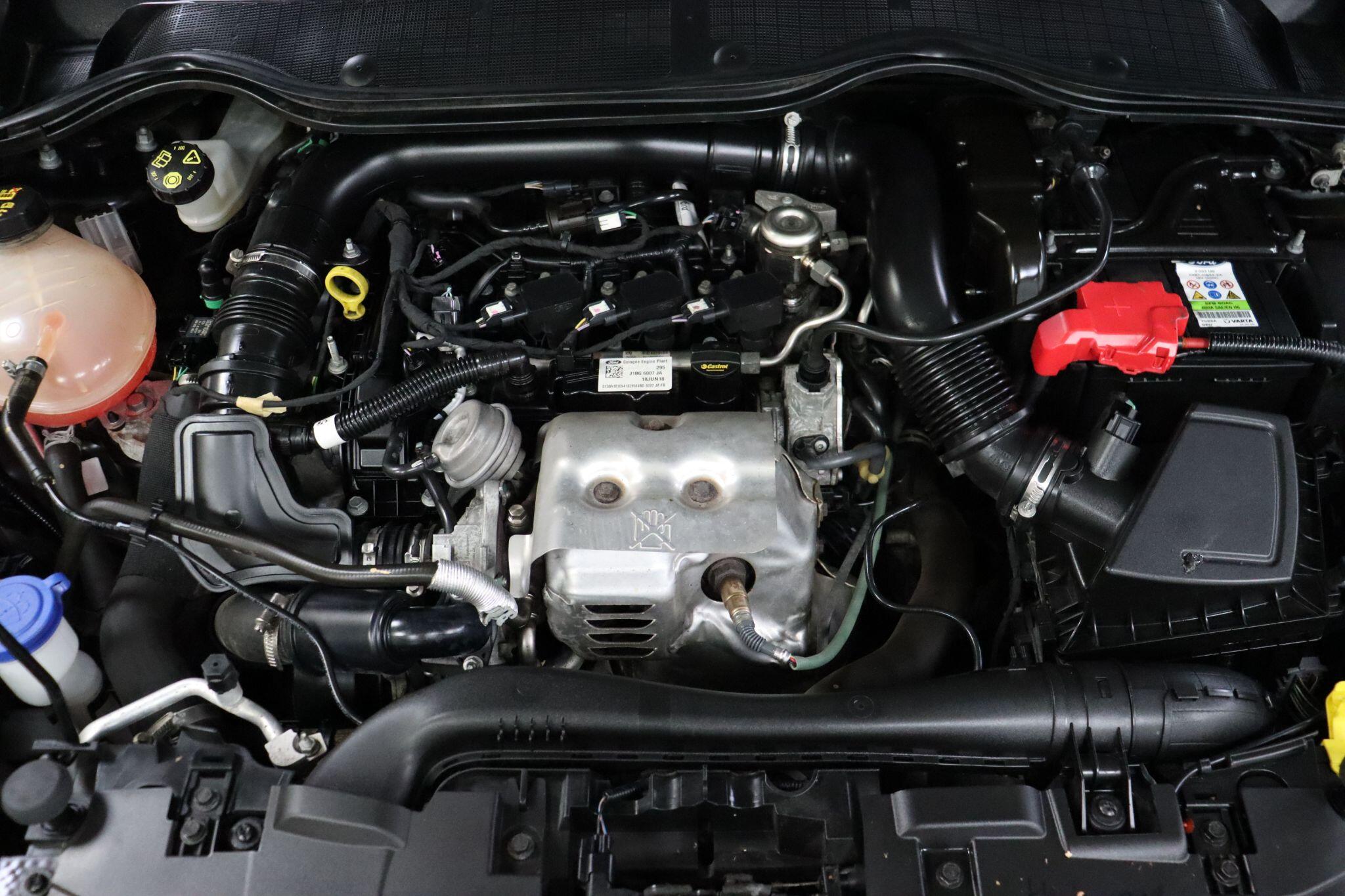 Ford Fiesta view 44