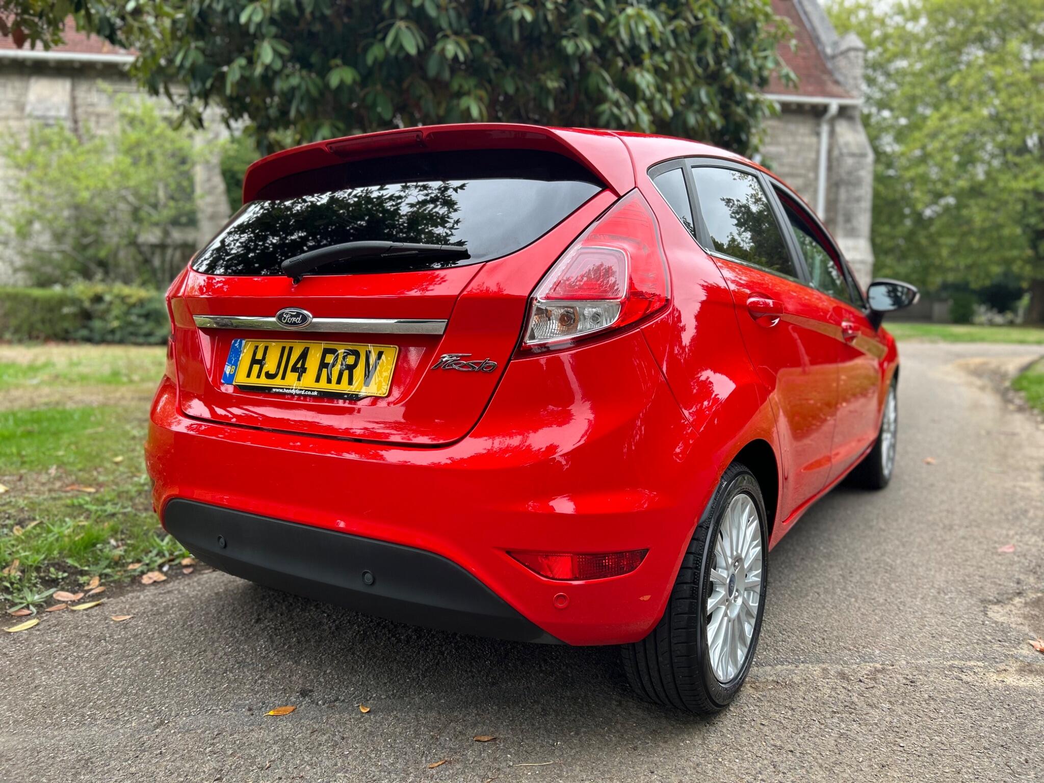Ford Fiesta view 18