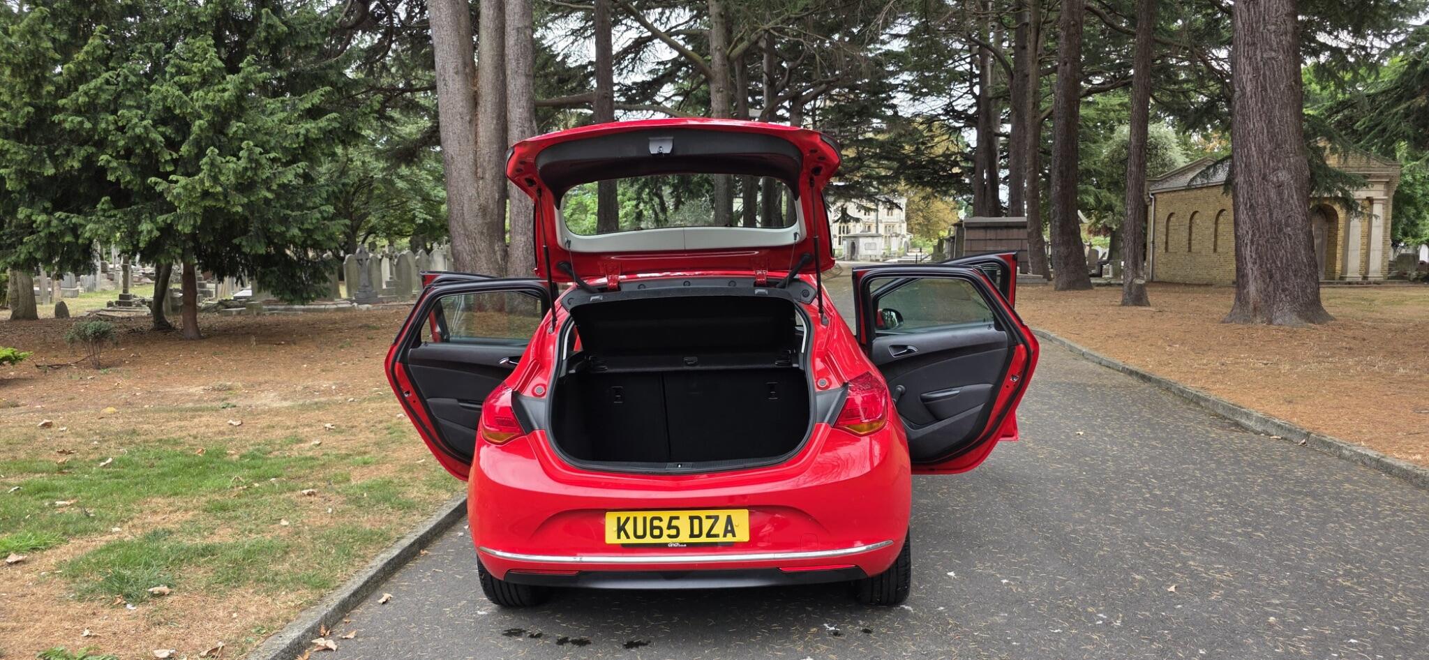 Vauxhall Astra view 45