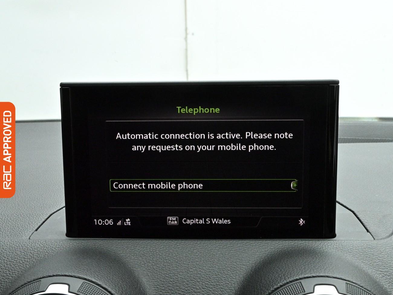 Audi Q2 view 15