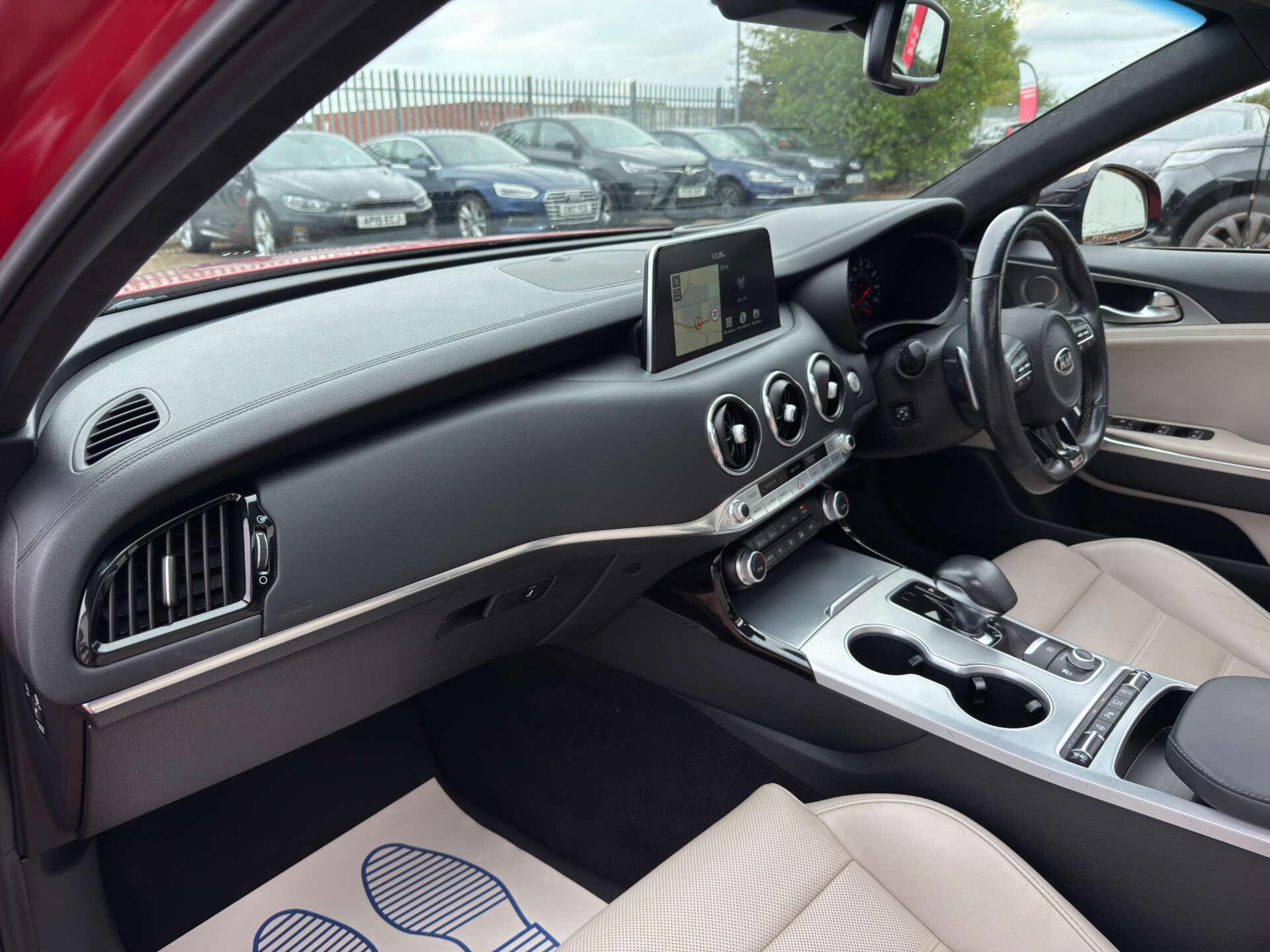 Kia Stinger view 37