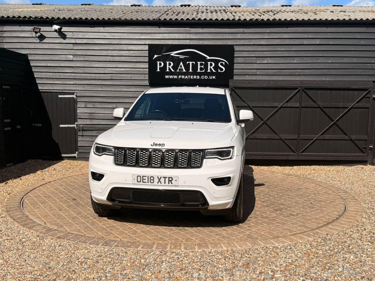 Jeep Grand Cherokee view 19