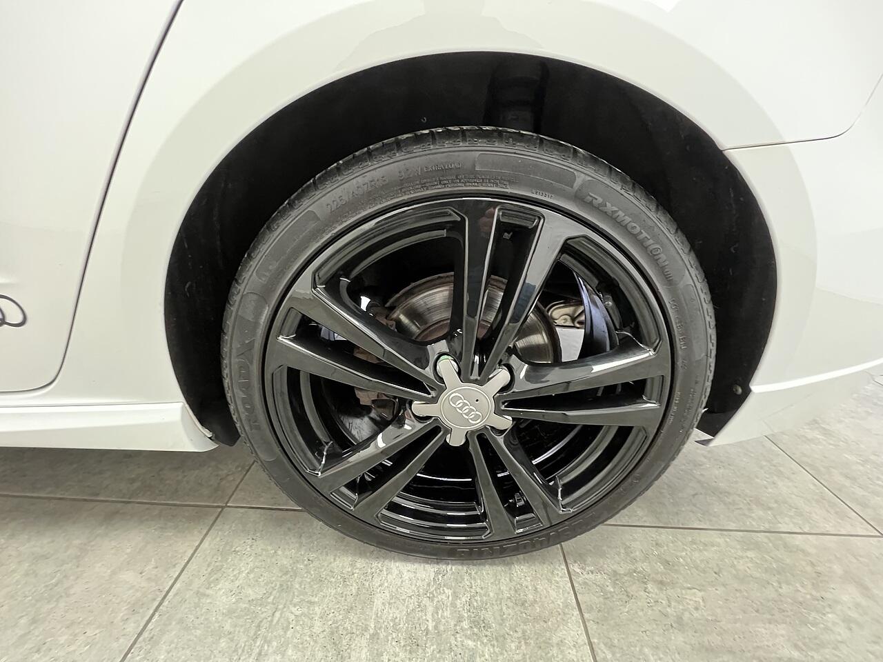 Audi A3 view 20