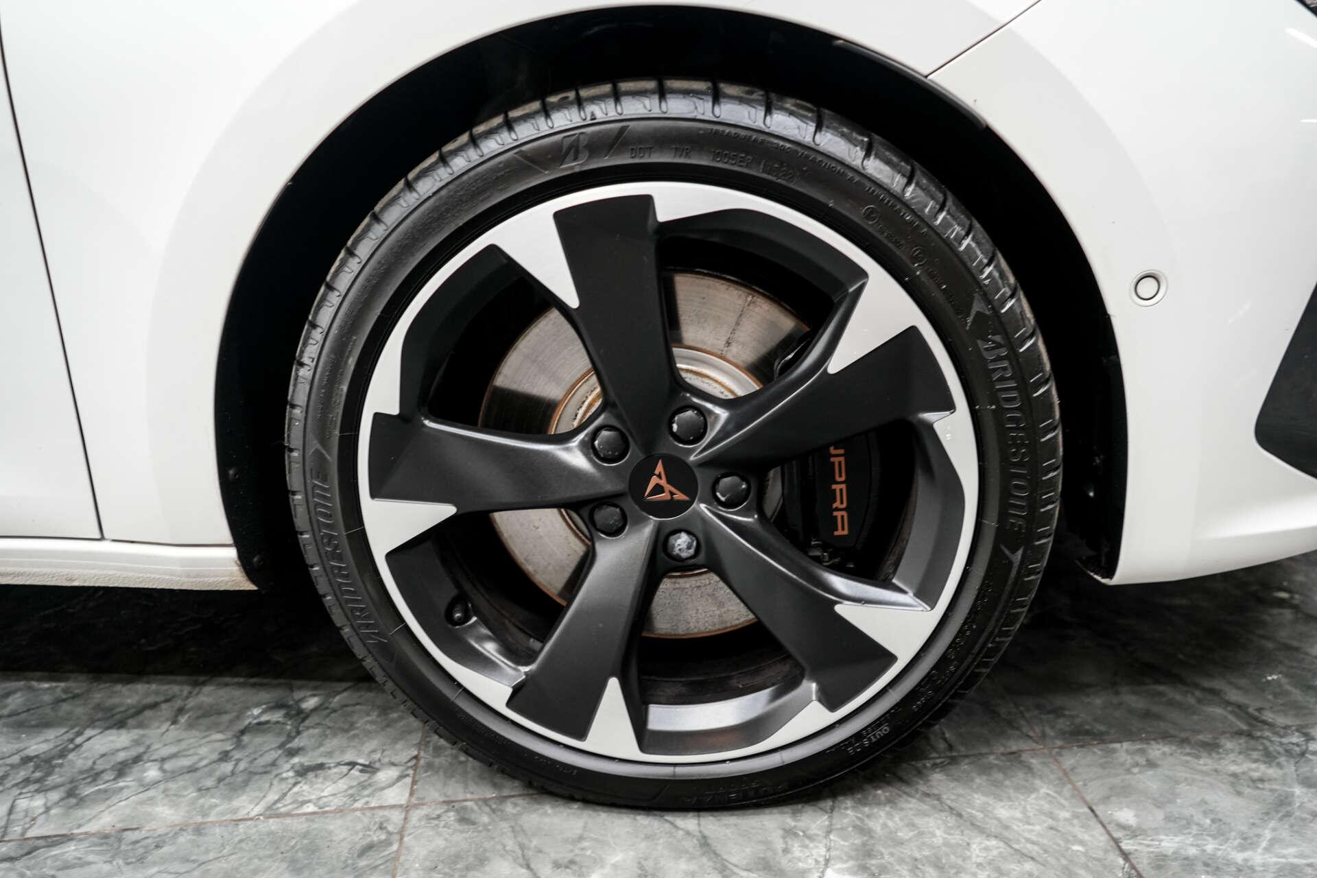 Cupra Leon view 7