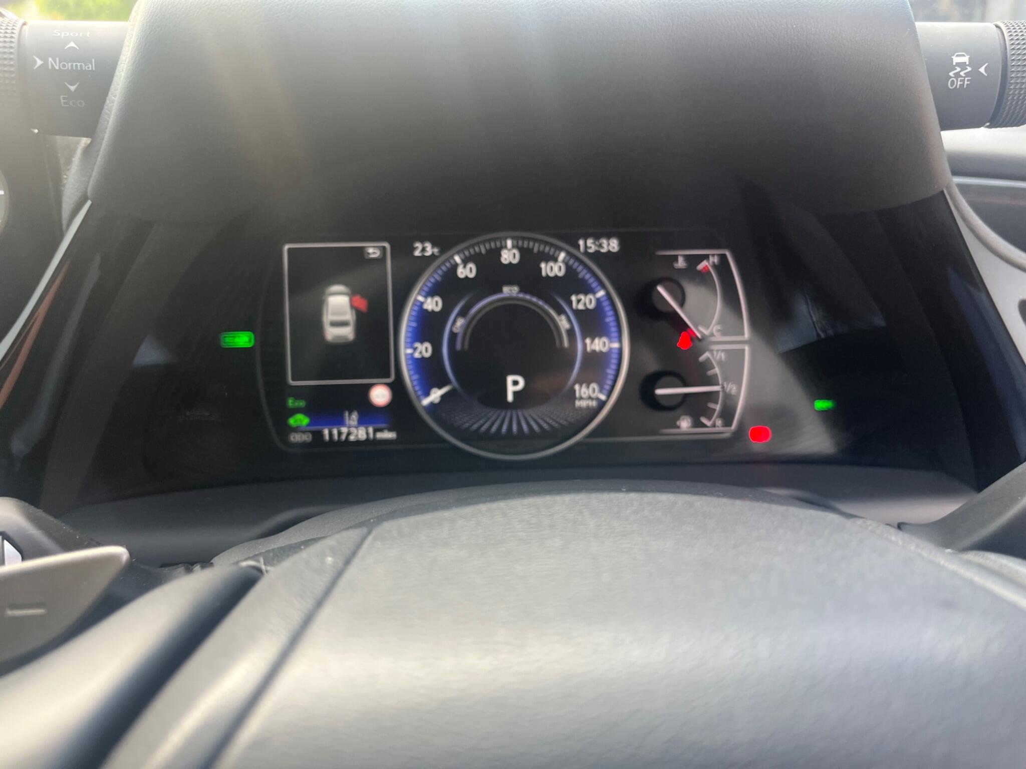 Lexus ES view 44