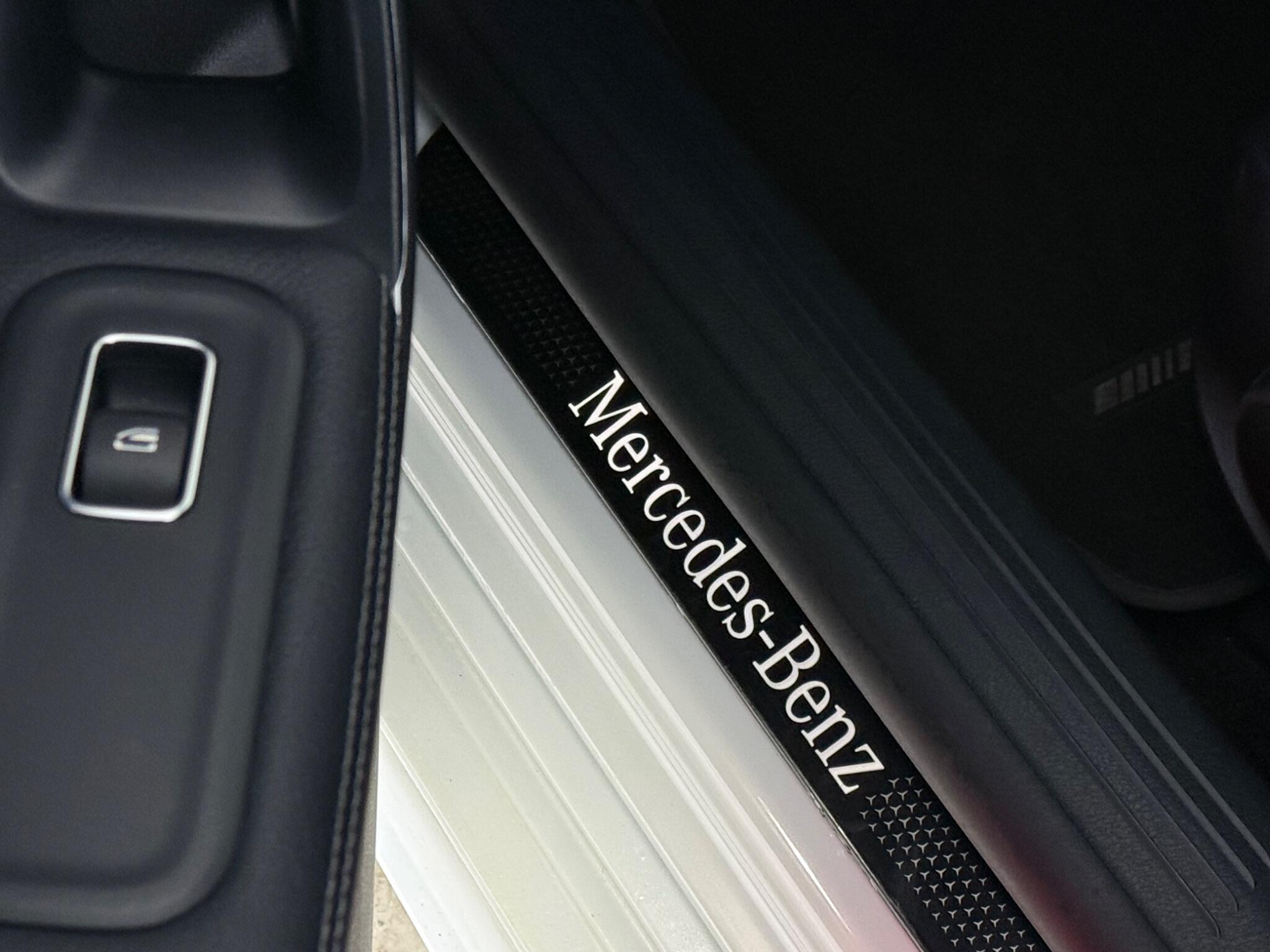 Mercedes-Benz CLA view 36