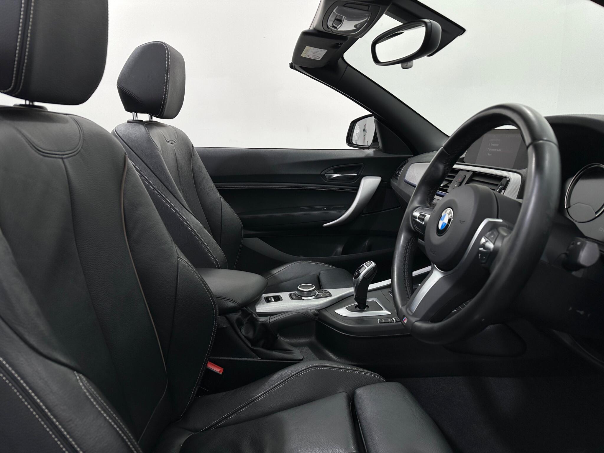 BMW 2 Series view 33