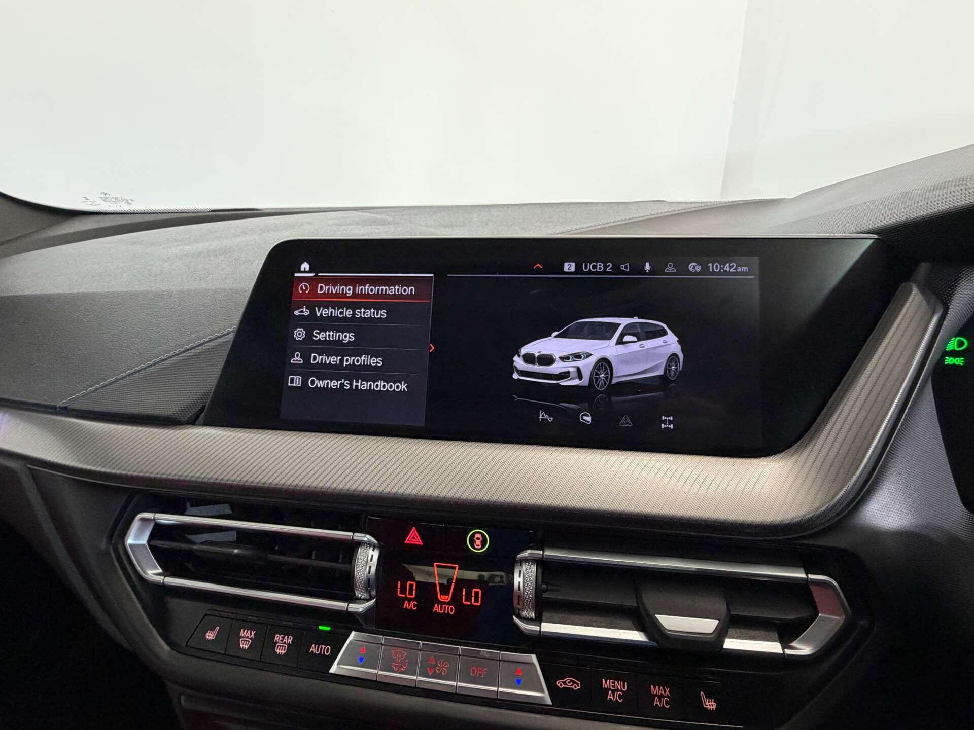 BMW 1 Series view 43