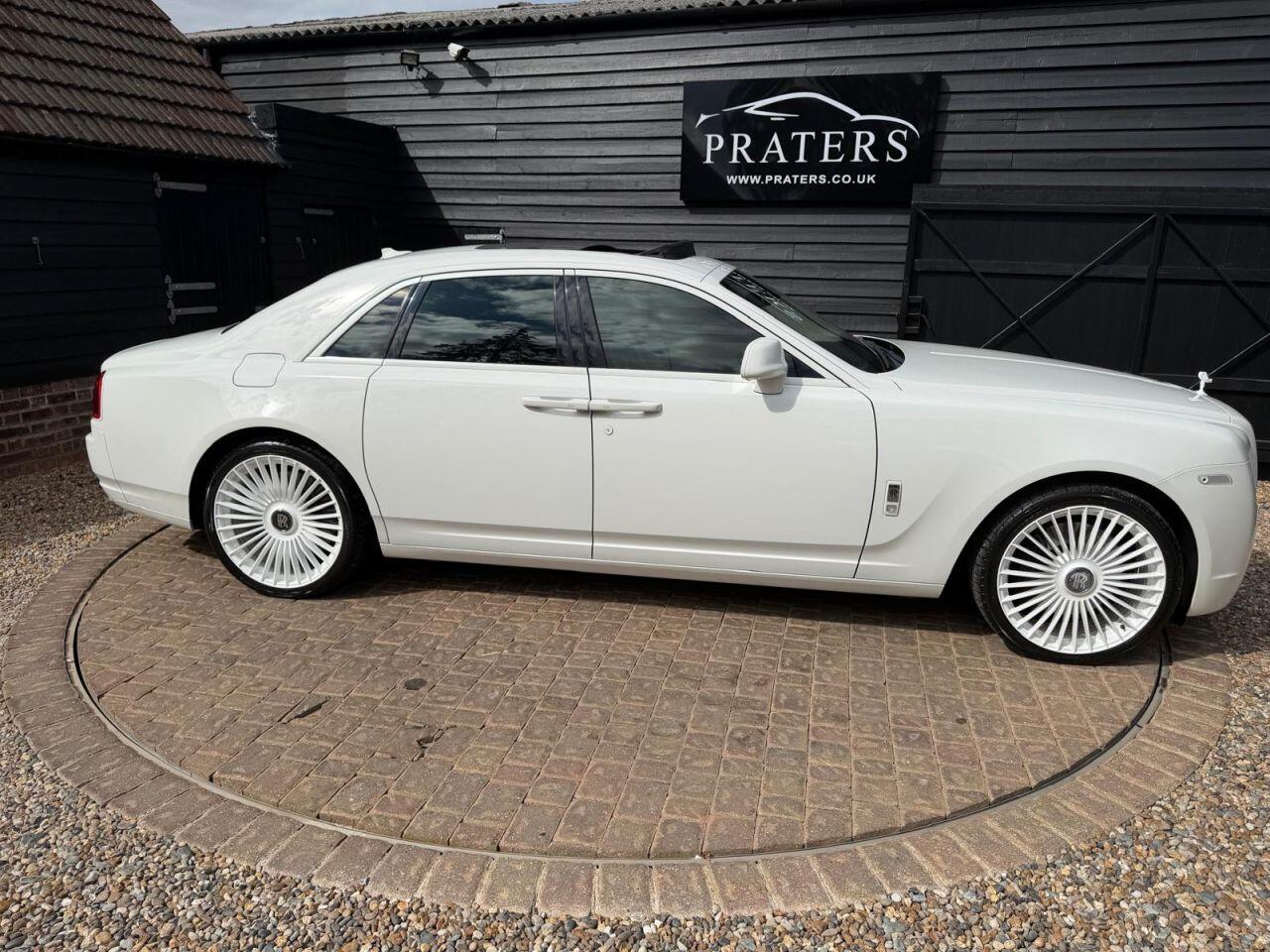 Rolls-Royce Ghost view 56