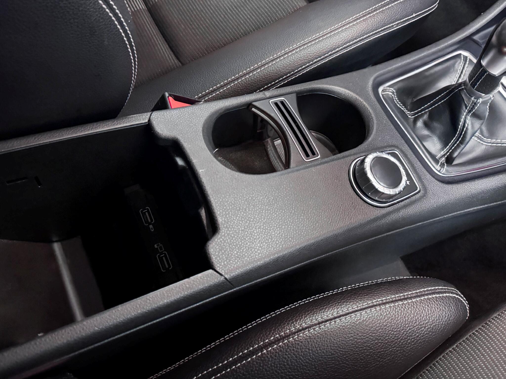 Mercedes-Benz A-Class view 23