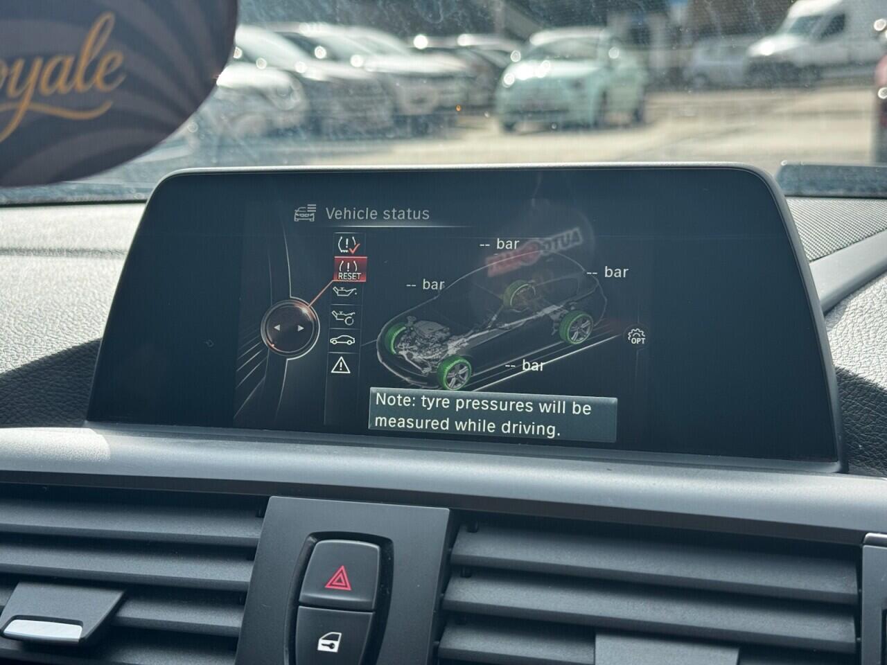 BMW 1 Series view 42
