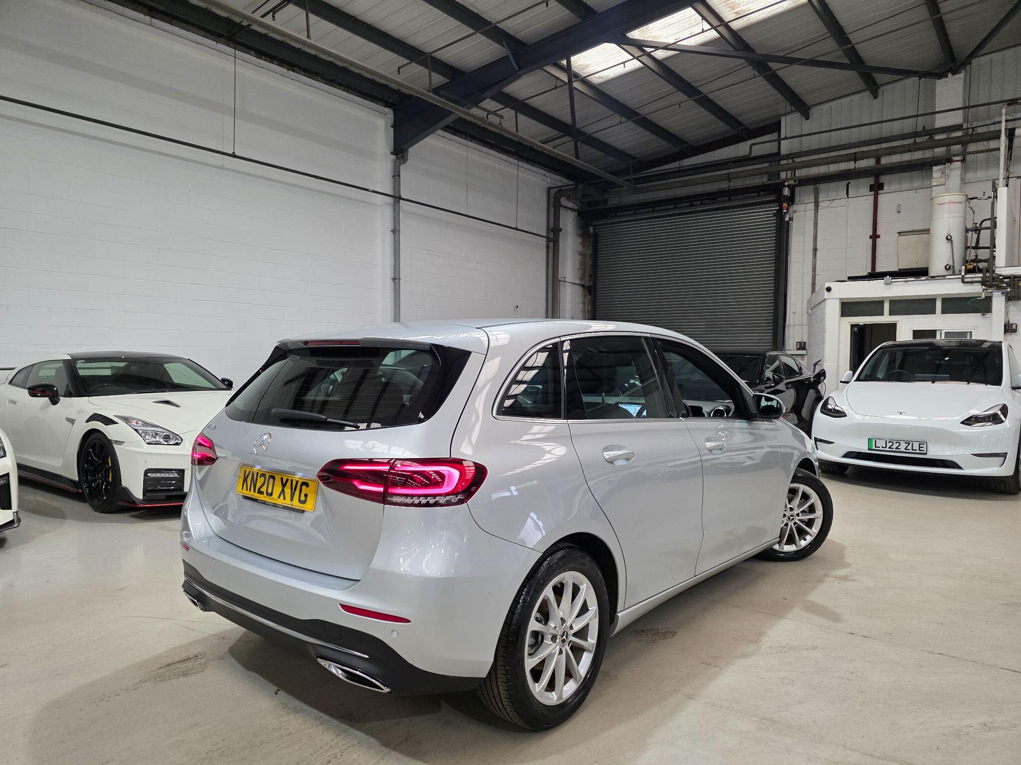 Mercedes-Benz B Class view 27