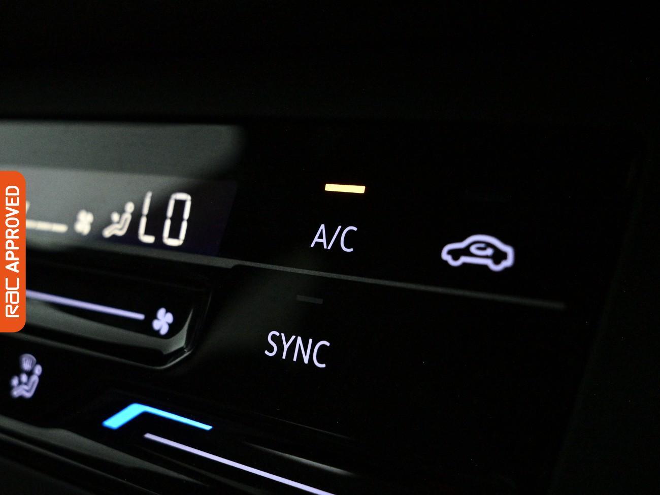Volkswagen Polo view 19