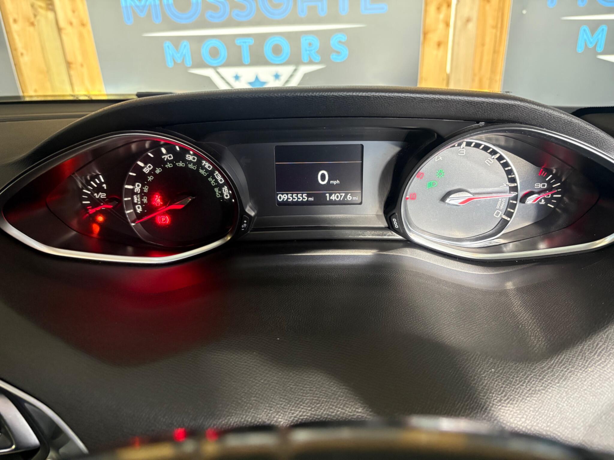 Peugeot 308 view 26
