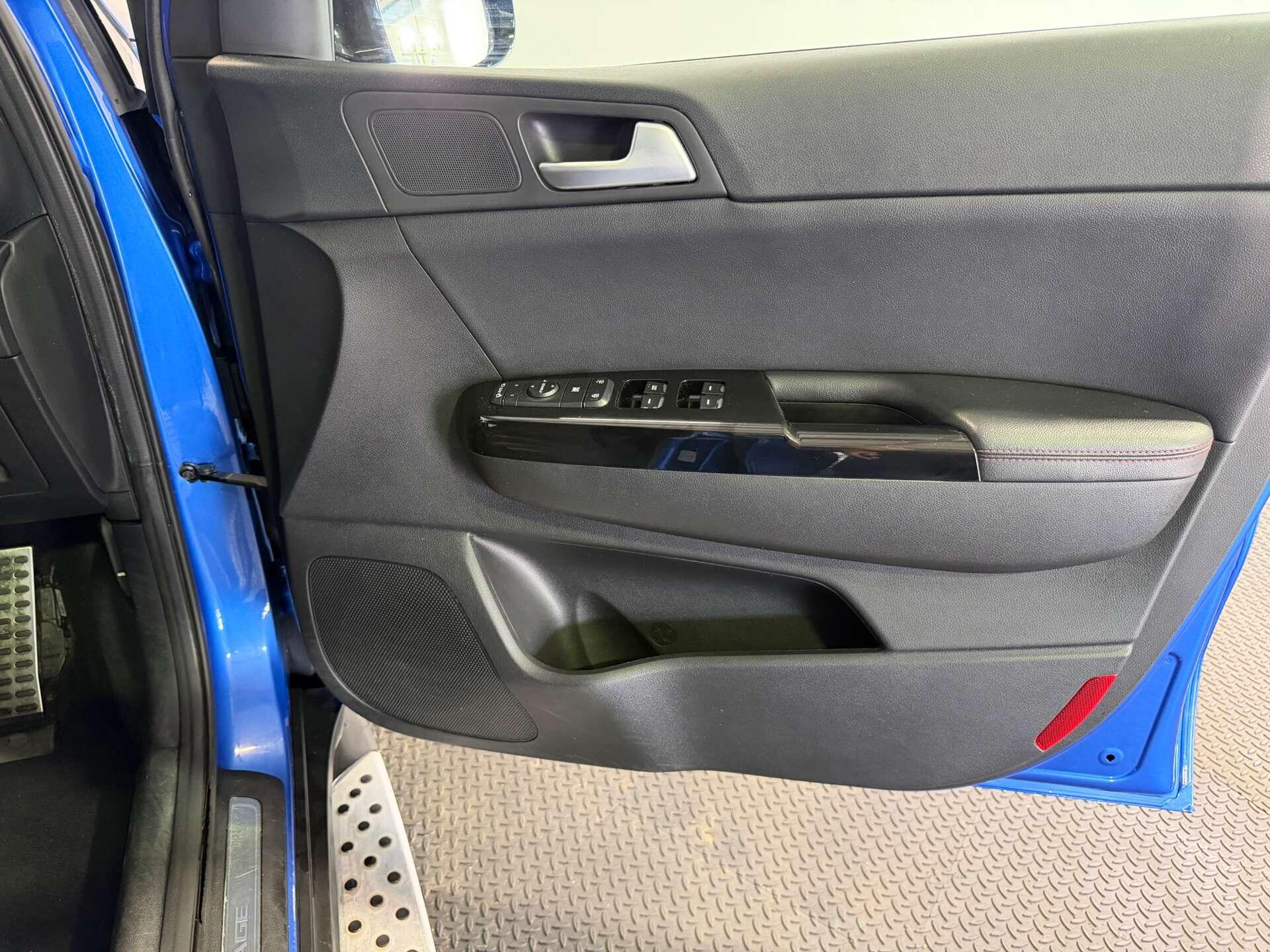 Kia Sportage view 24