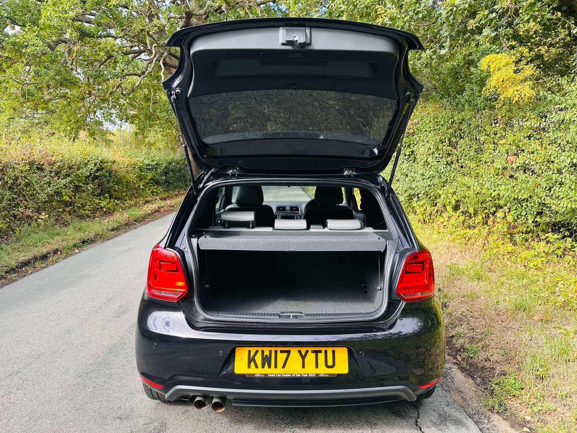 Volkswagen Polo view 33