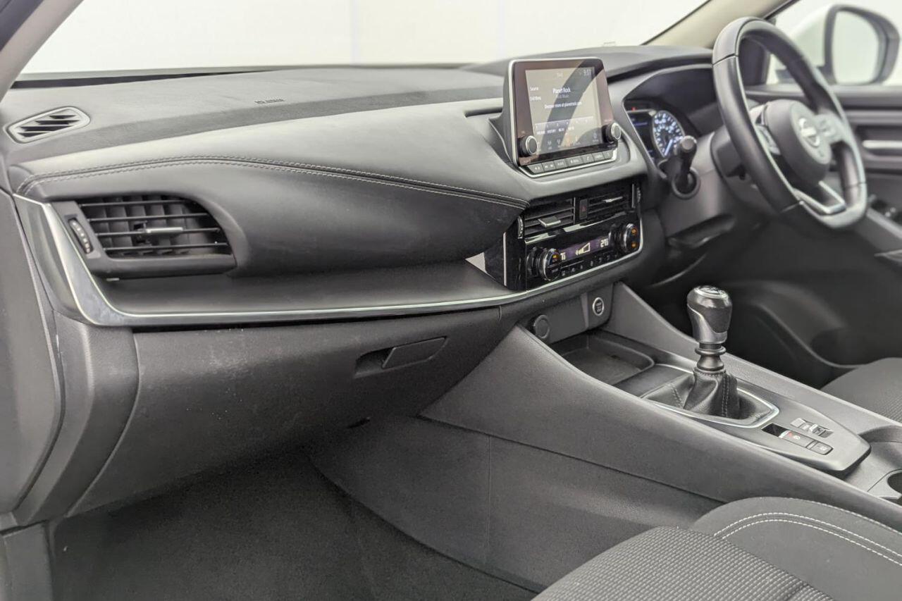 Nissan Qashqai view 24