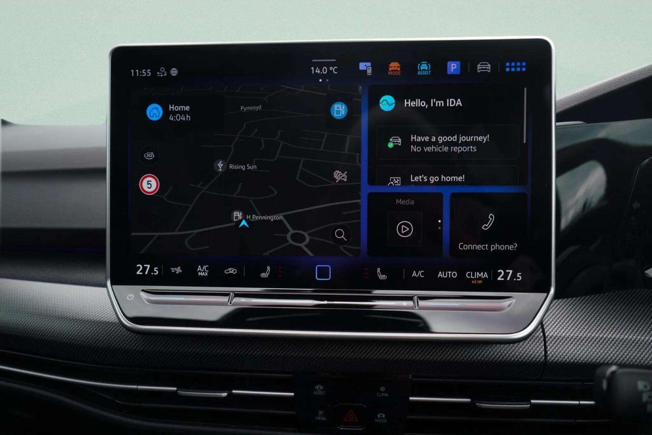 Volkswagen Golf view 34