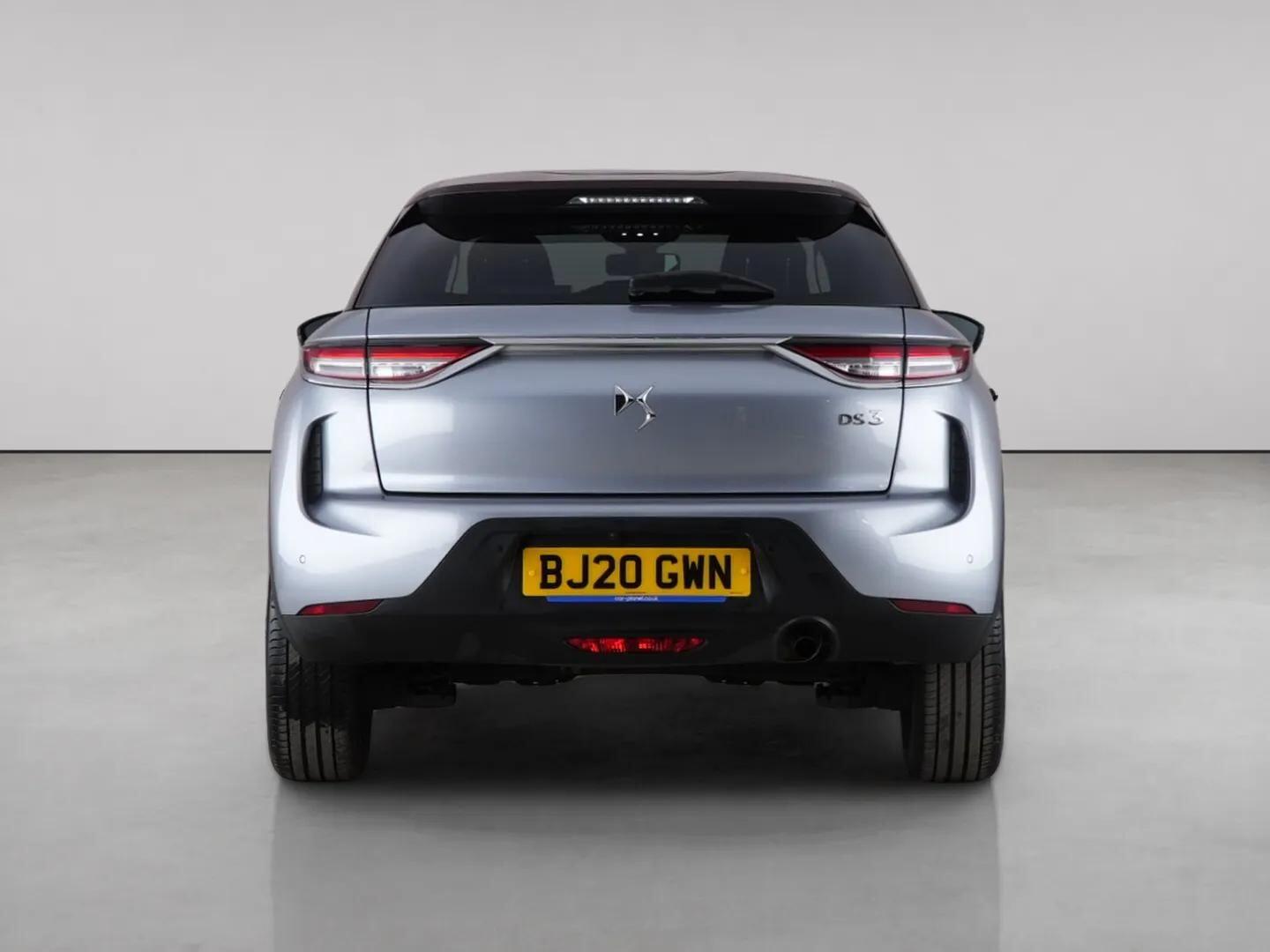 DS Automobiles DS 3 Crossback view 6