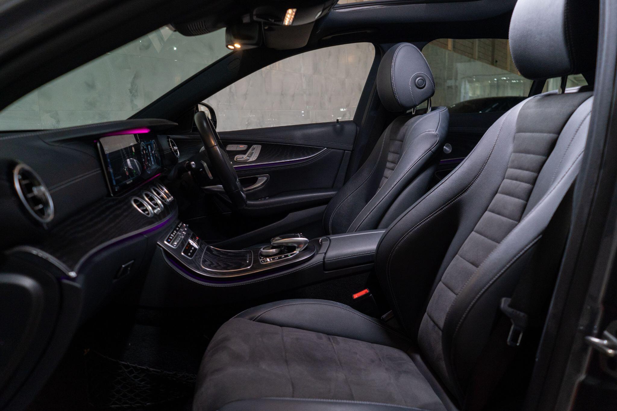 Mercedes-Benz E-Class view 14
