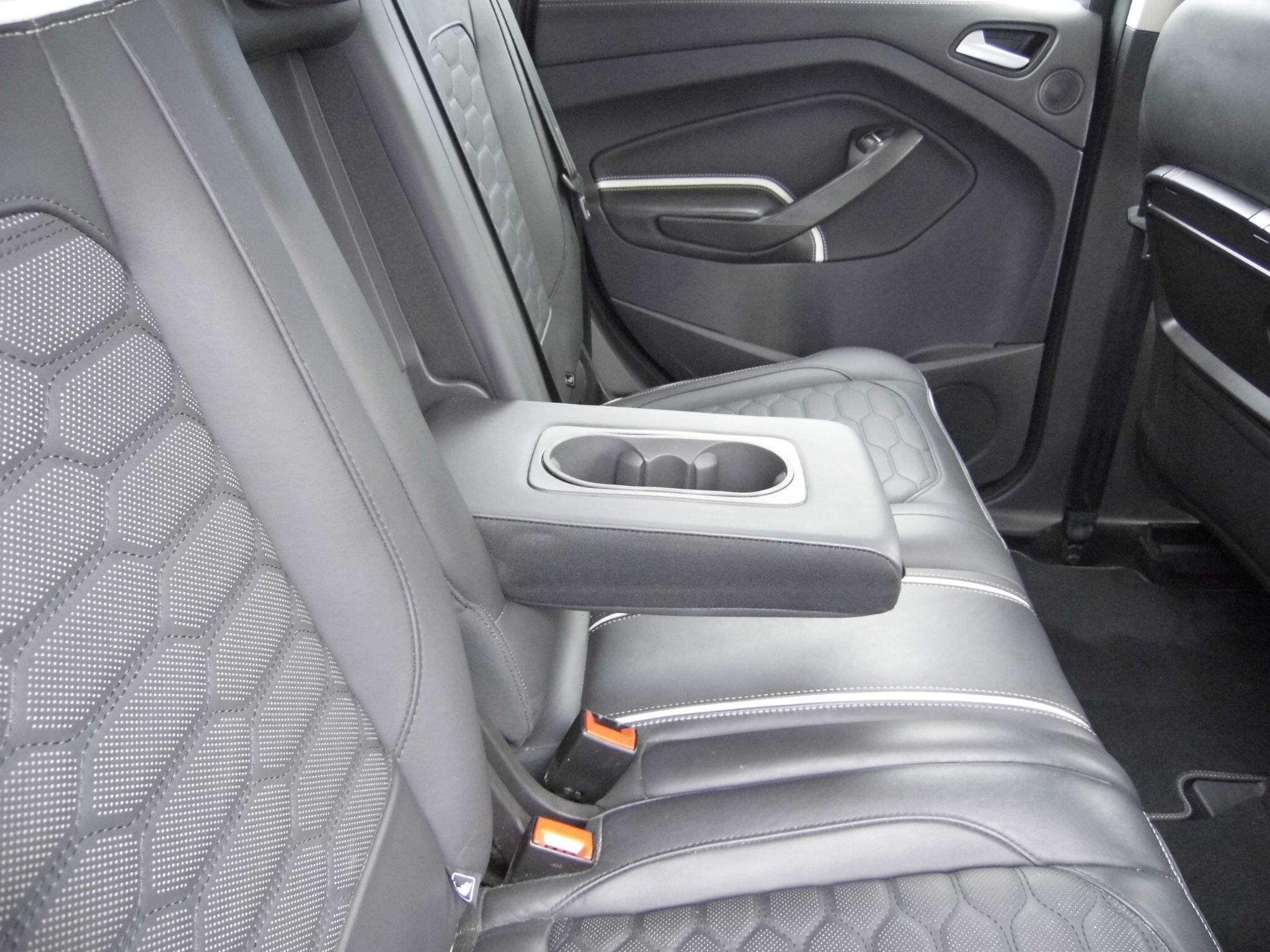 Ford Kuga view 11