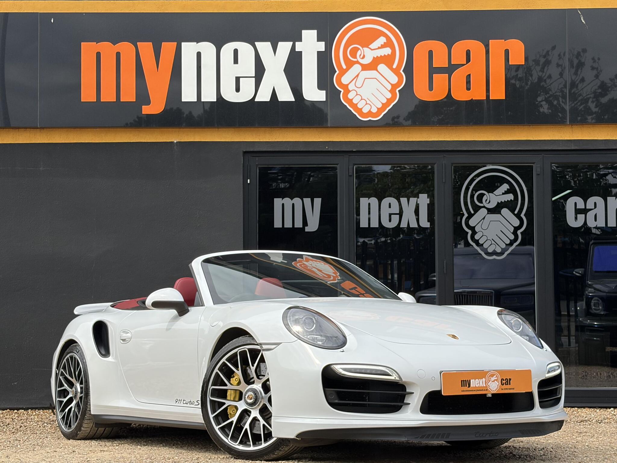 Porsche 911 main image