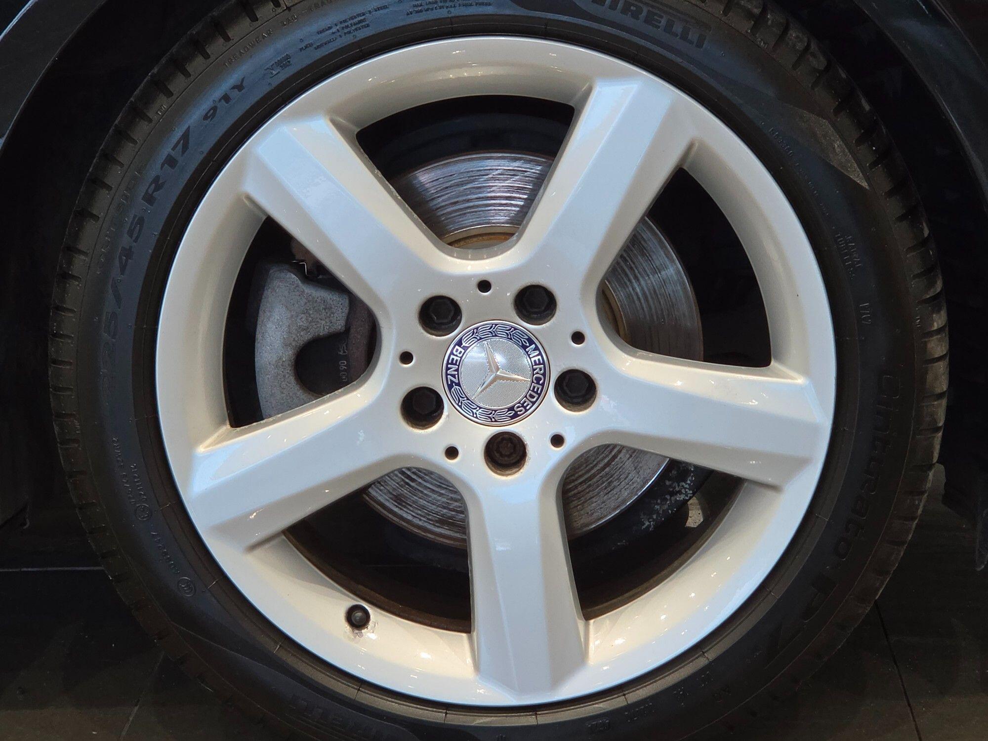 Mercedes-Benz SLK view 64