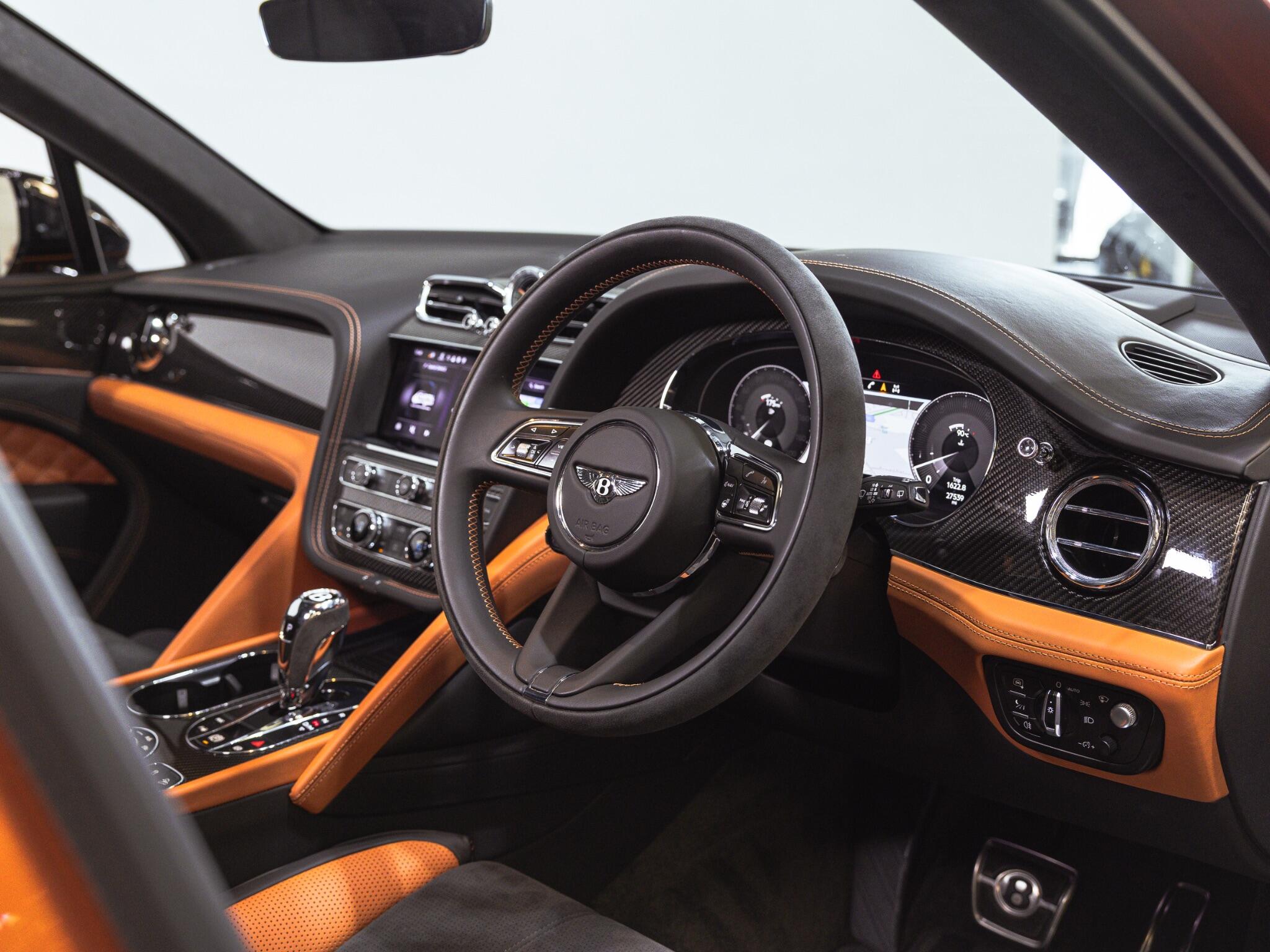 Bentley Bentayga view 6