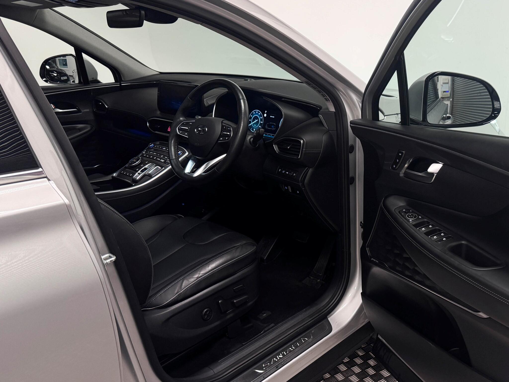 Hyundai Santa Fe view 37