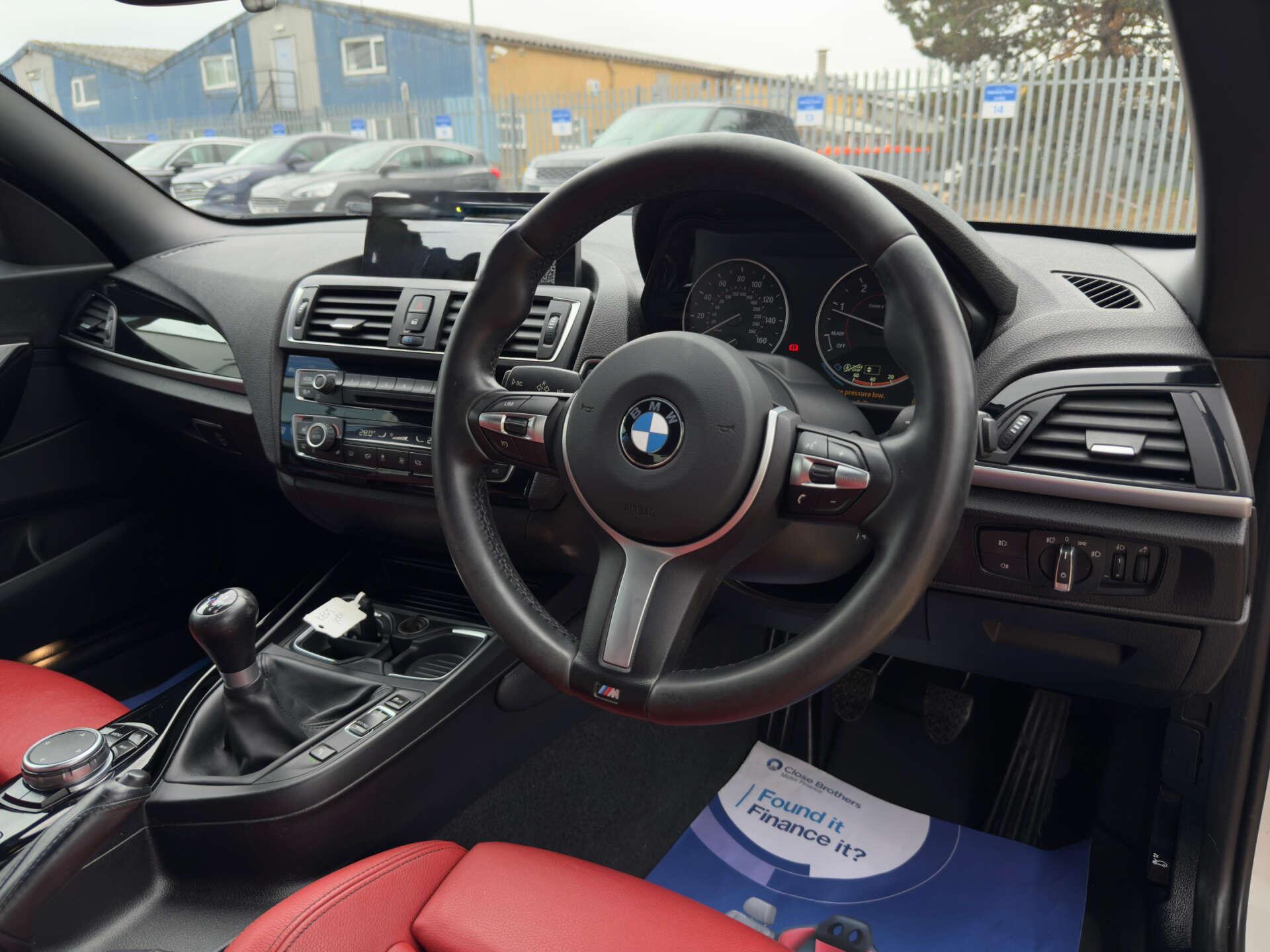 BMW 2 Series view 11