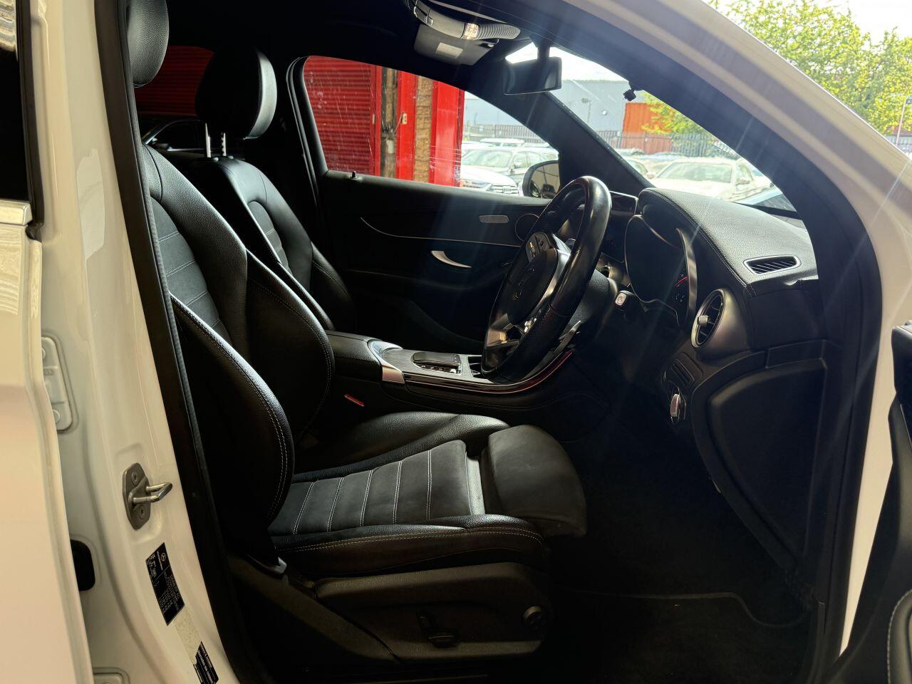 Mercedes-Benz GLC view 31